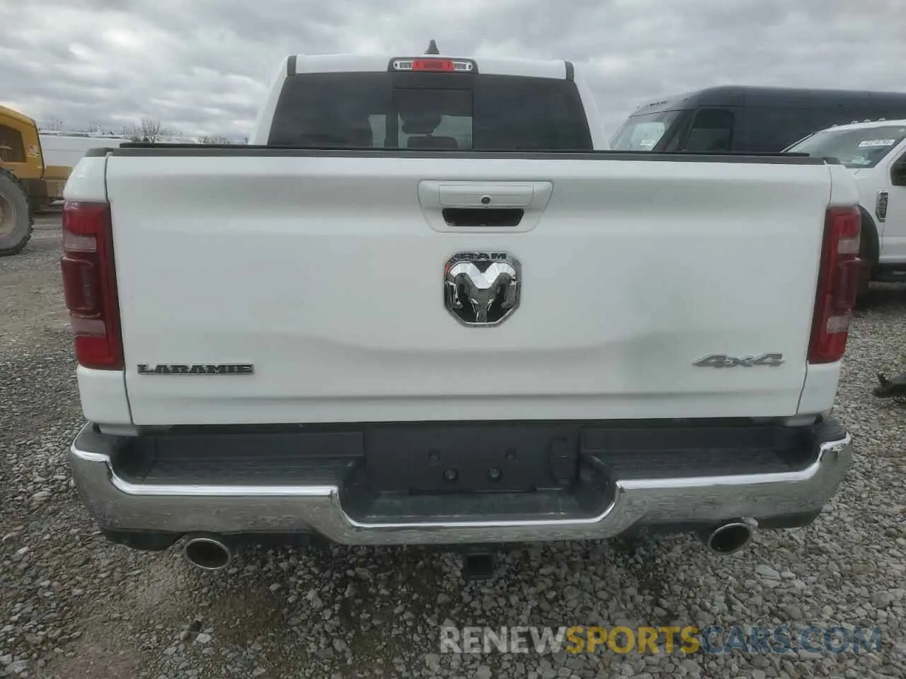 6 Photograph of a damaged car 1C6SRFJT5PN508592 RAM 1500 2023
