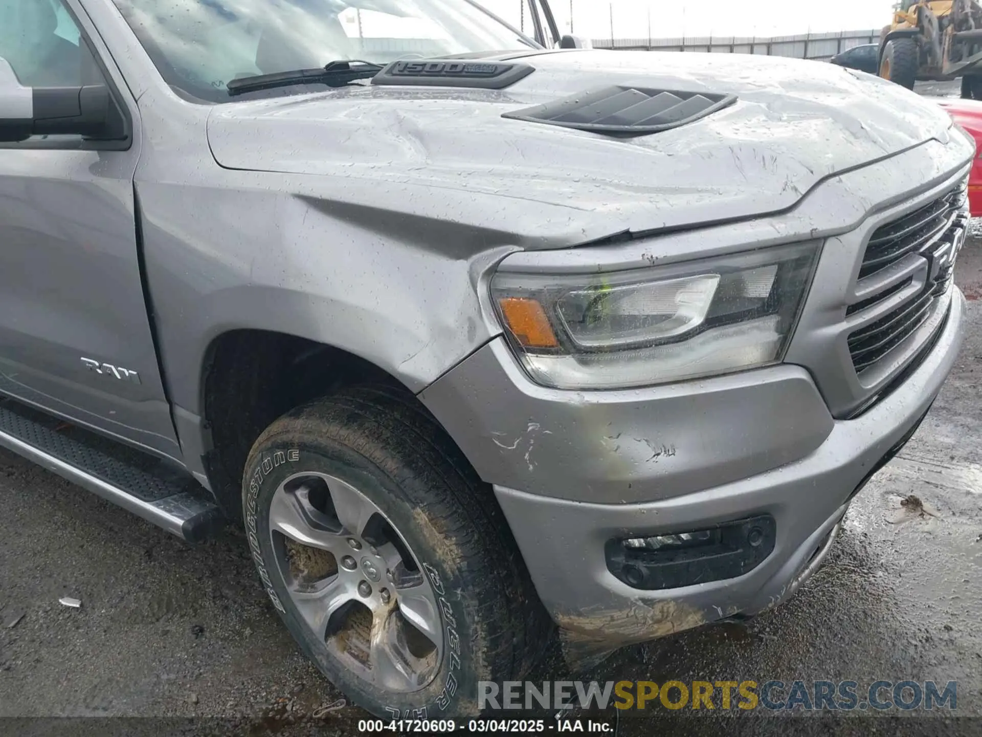 17 Photograph of a damaged car 1C6SRFJT6PN576366 RAM 1500 2023