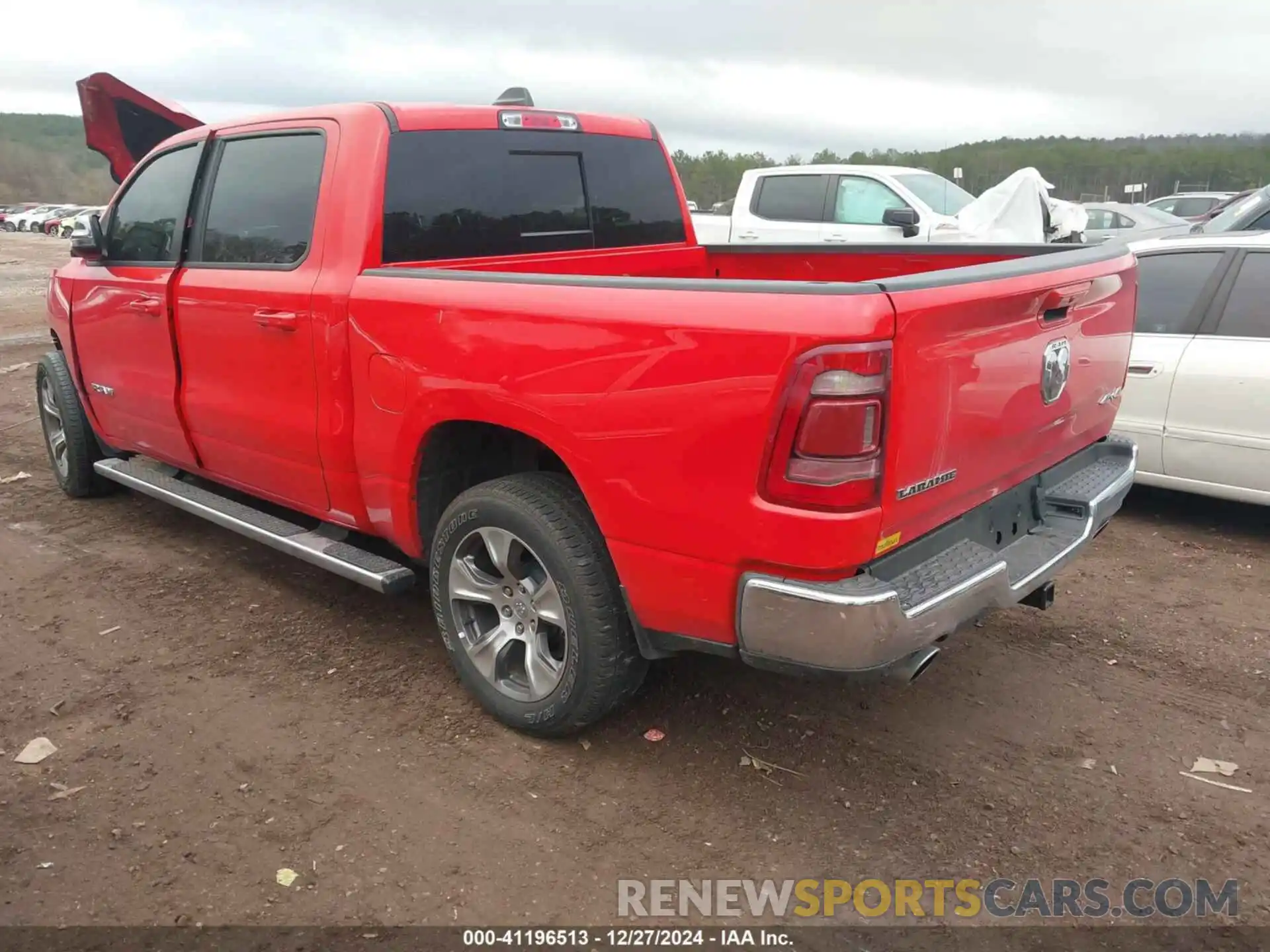 3 Photograph of a damaged car 1C6SRFJT7PN587831 RAM 1500 2023