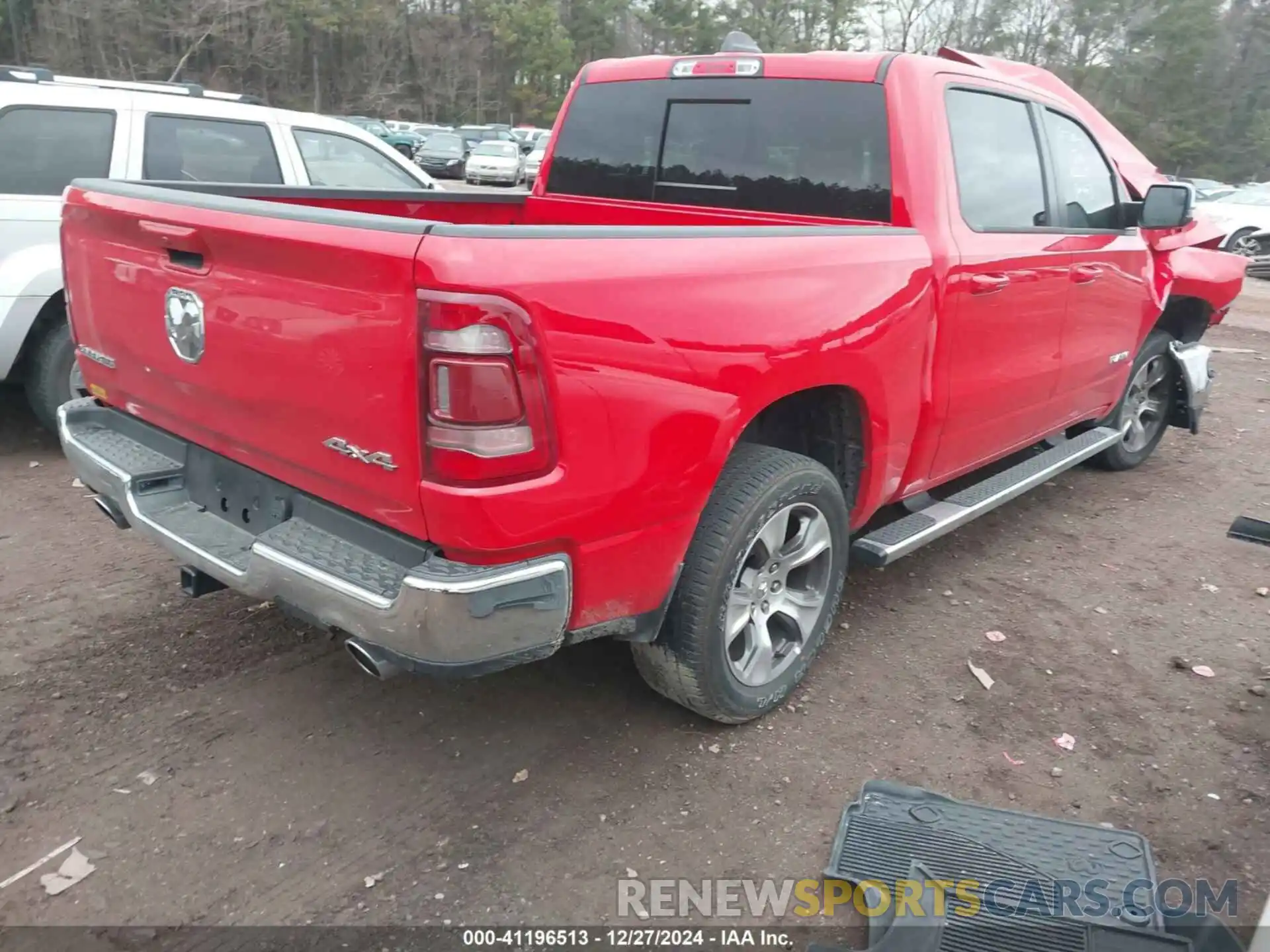 4 Photograph of a damaged car 1C6SRFJT7PN587831 RAM 1500 2023