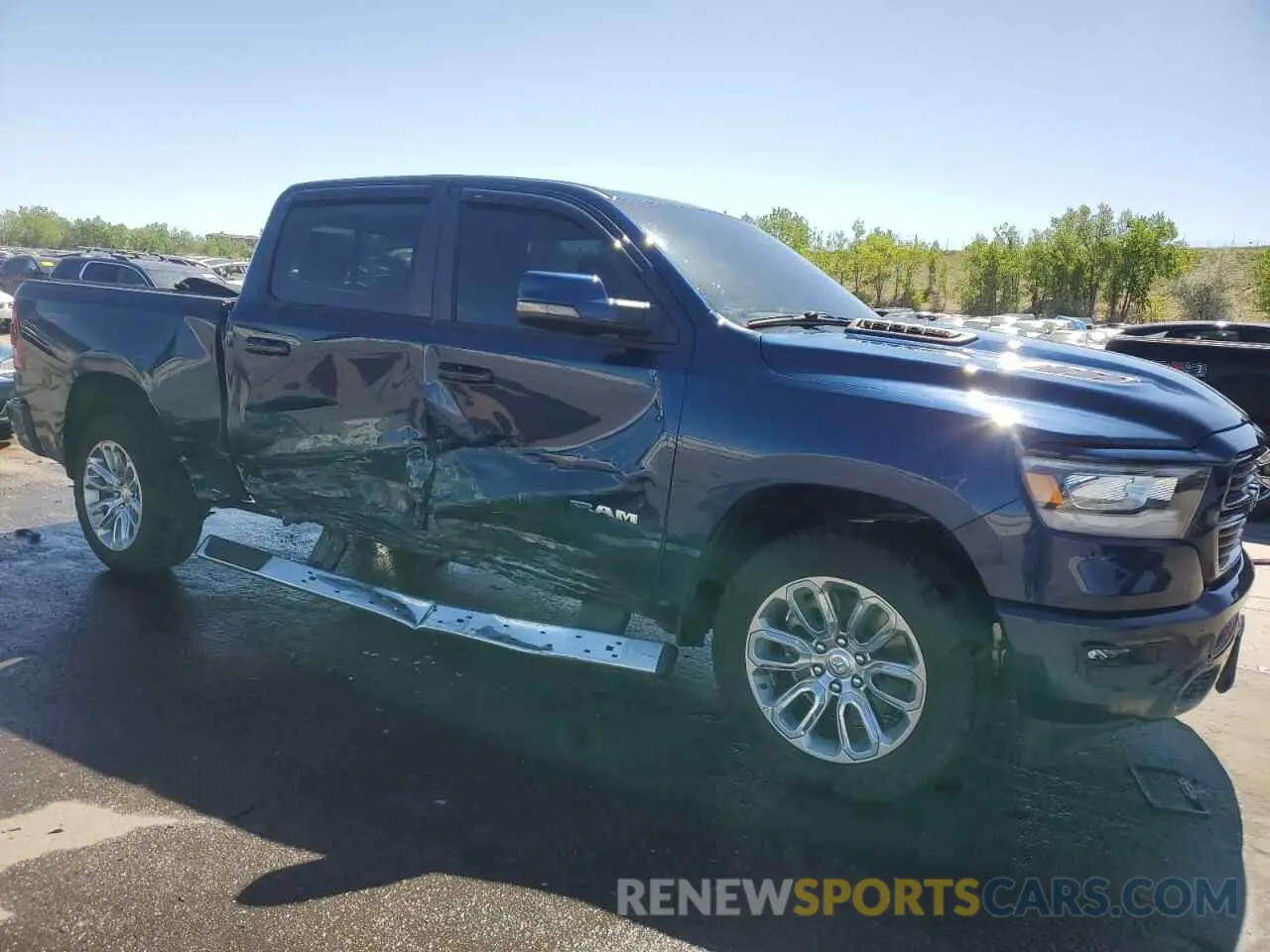 4 Photograph of a damaged car 1C6SRFJT7PN639488 RAM 1500 2023