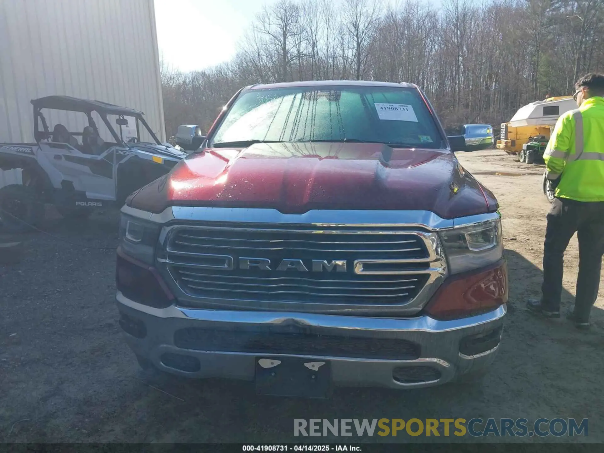 11 Photograph of a damaged car 1C6SRFJT9PN591265 RAM 1500 2023