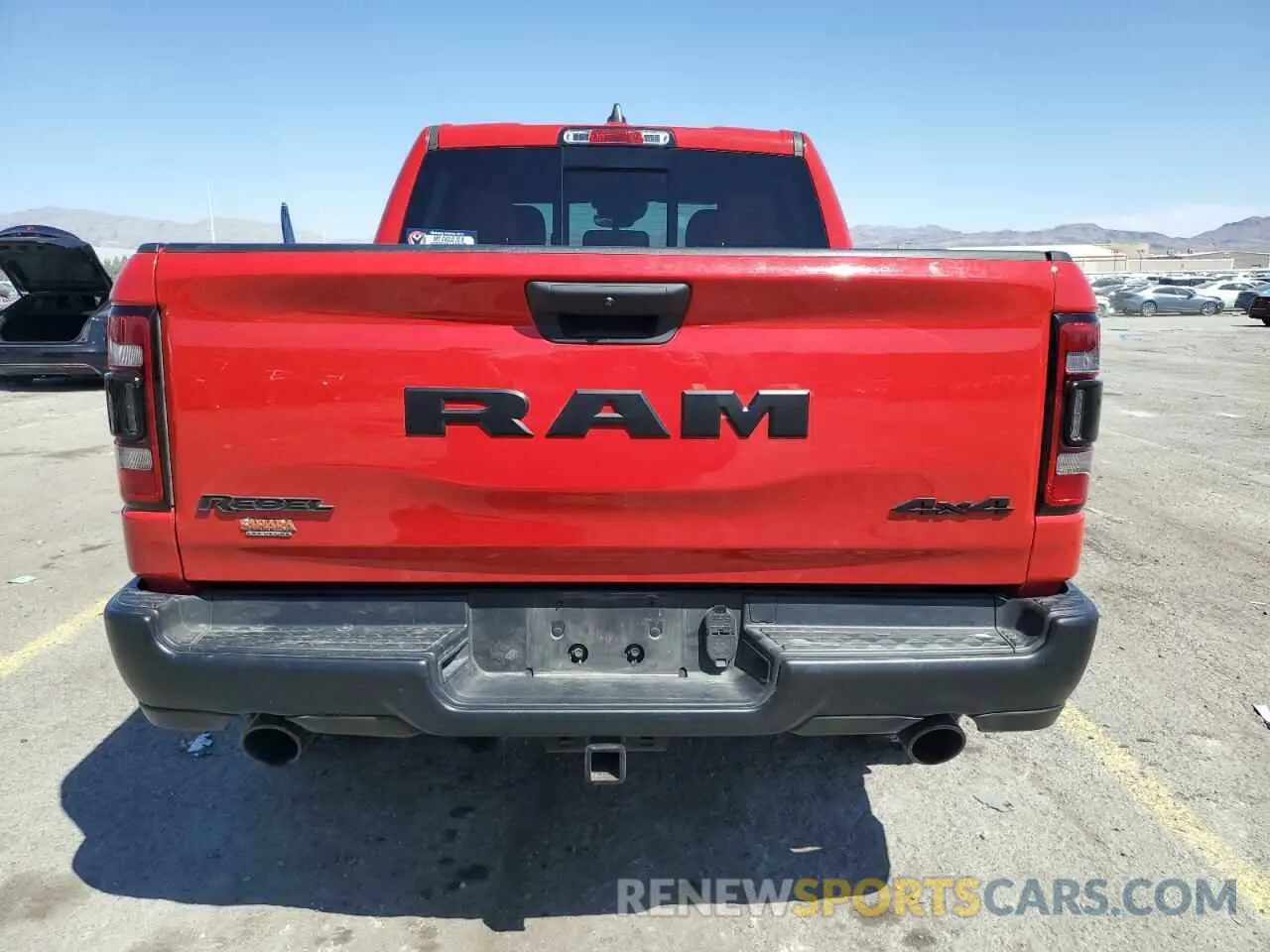 6 Photograph of a damaged car 1C6SRFLT6PN550685 RAM 1500 2023