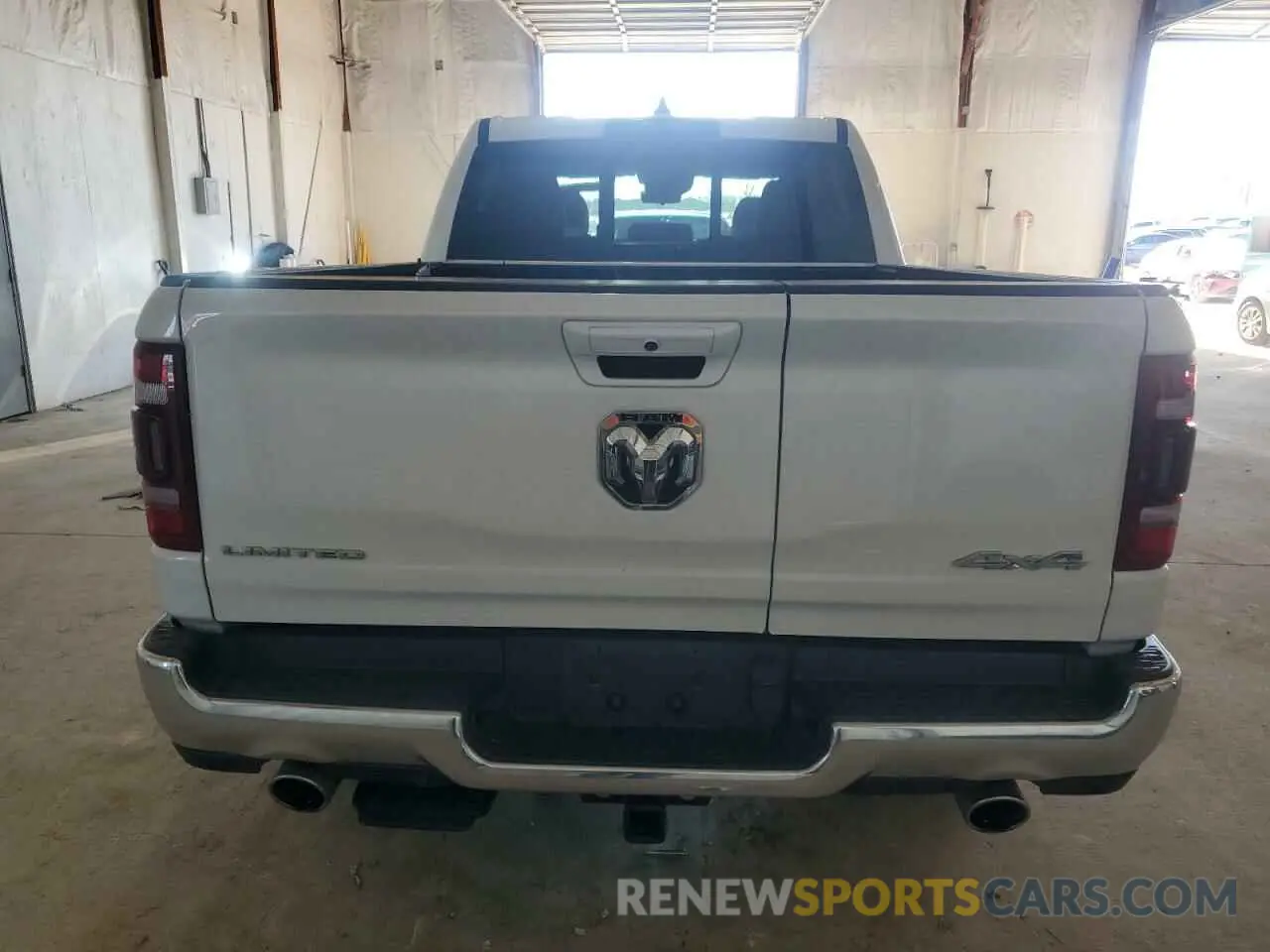 6 Photograph of a damaged car 1C6SRFPT8PN586582 RAM 1500 2023