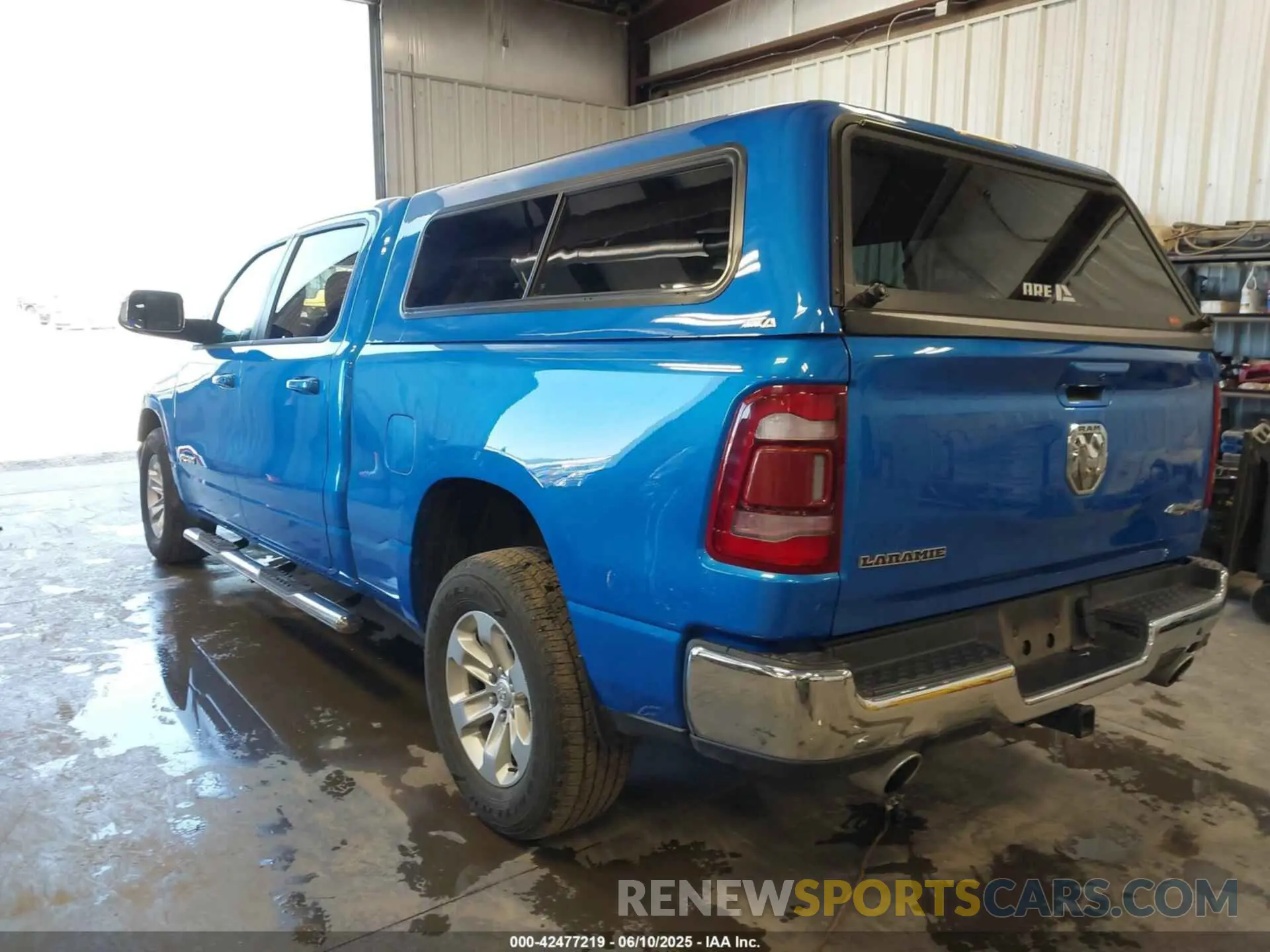 3 Photograph of a damaged car 1C6SRFRT4PN596782 RAM 1500 2023