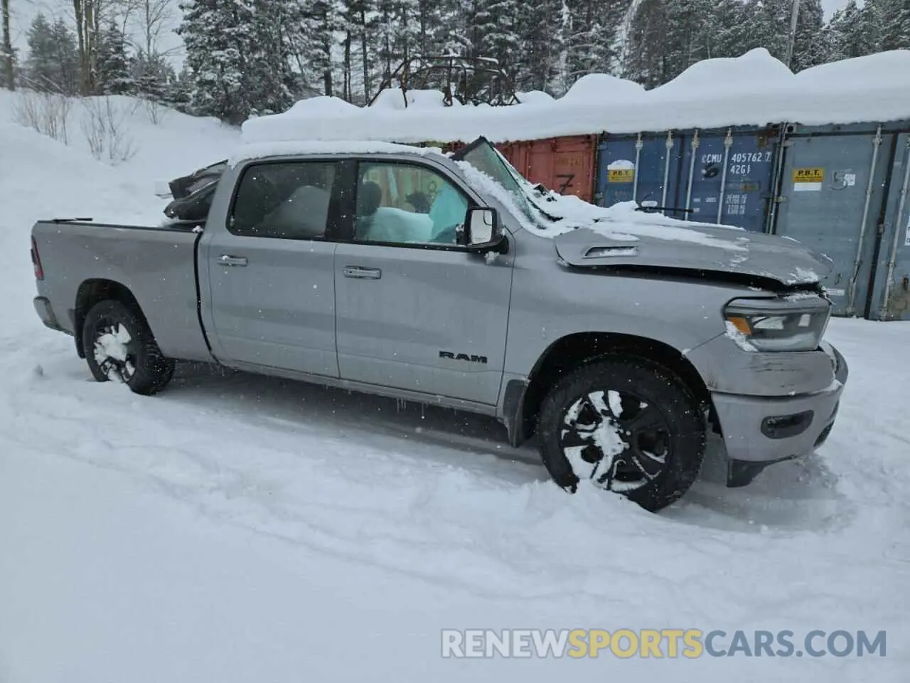 4 Photograph of a damaged car 1C6SRFTT3PN668483 RAM 1500 2023