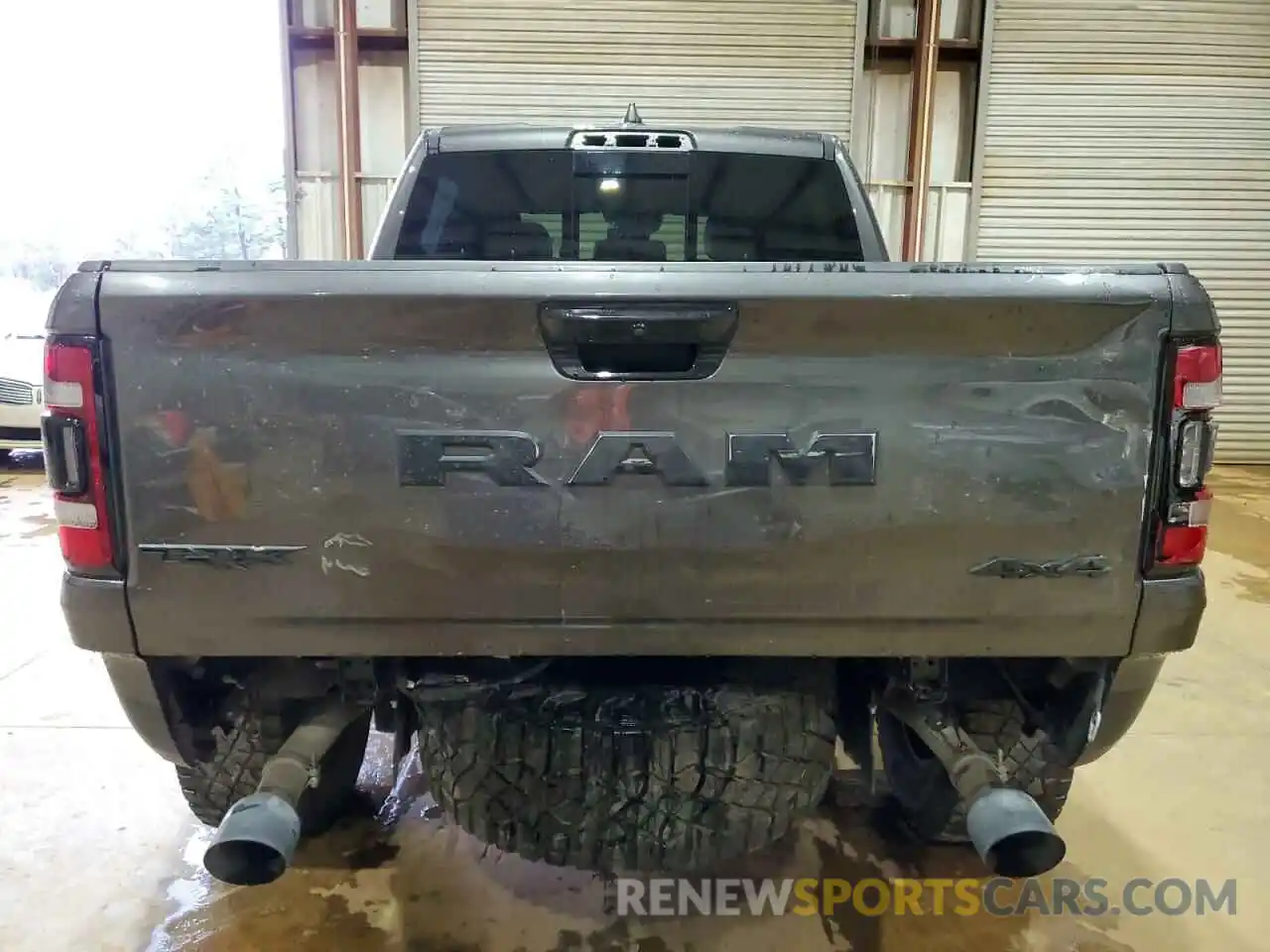 6 Photograph of a damaged car 1C6SRFU93PN500622 RAM 1500 2023