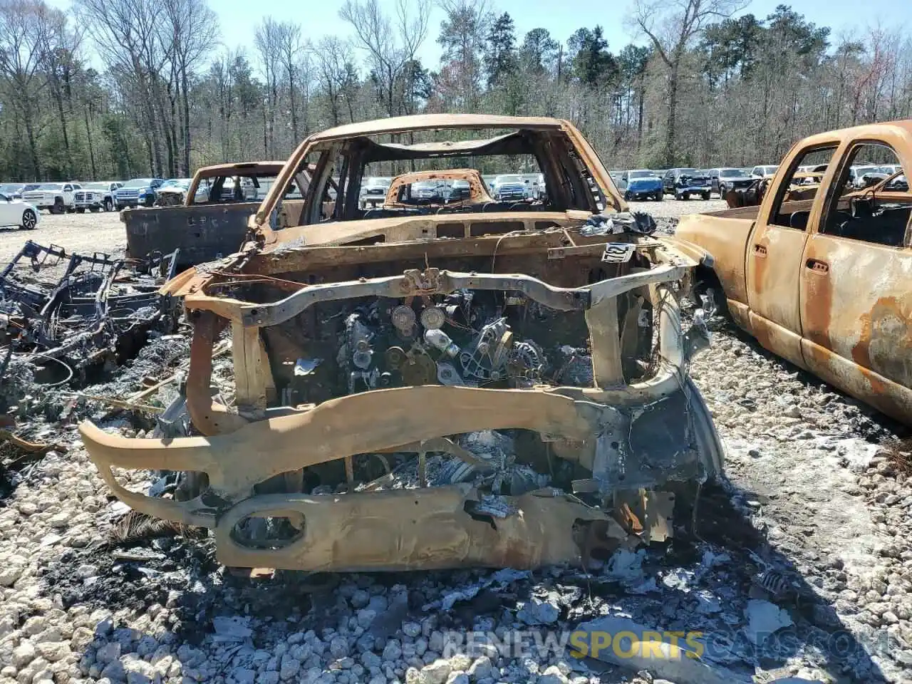 5 Photograph of a damaged car 1C6SRFU93PN572663 RAM 1500 2023