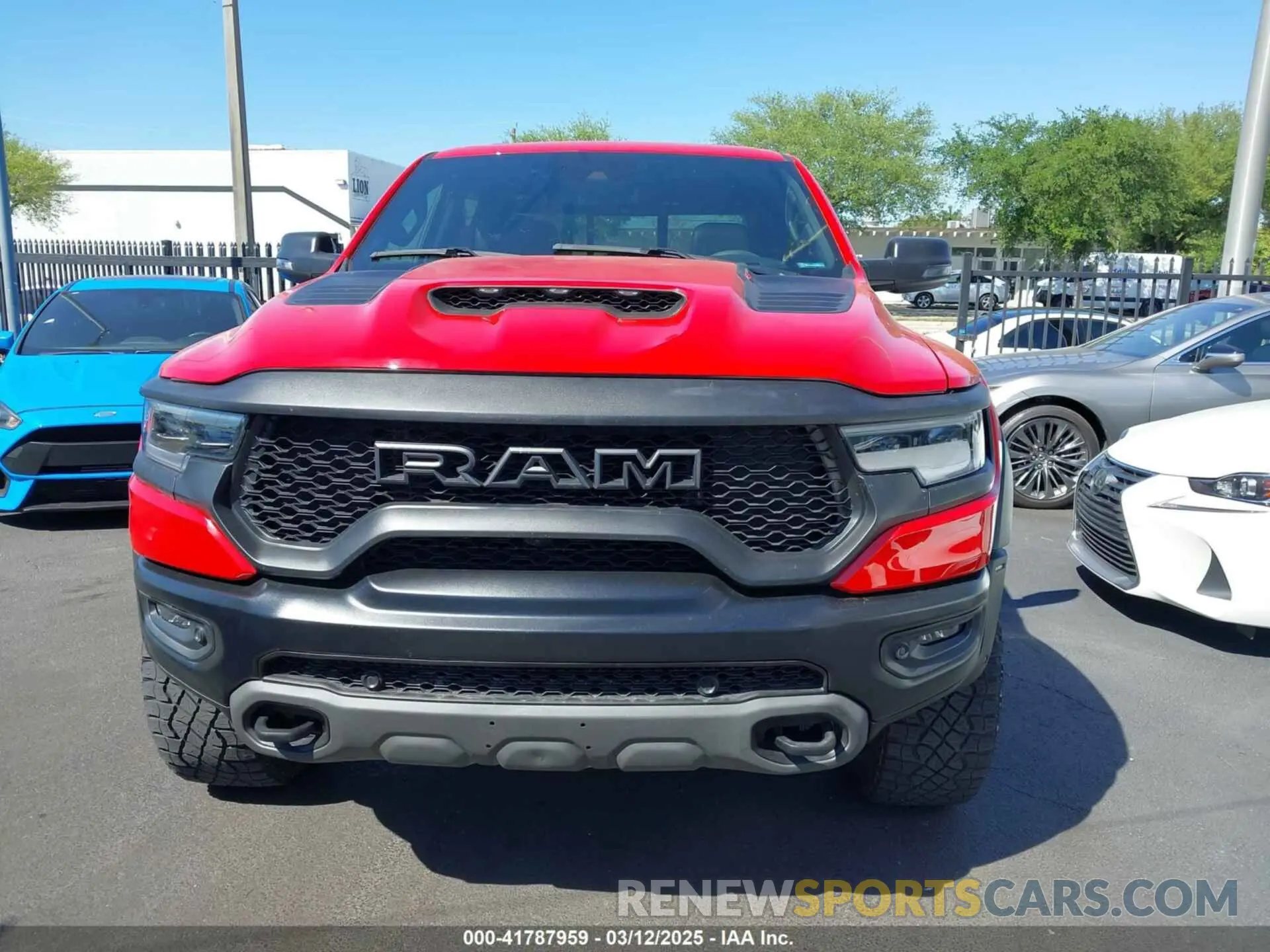 13 Photograph of a damaged car 1C6SRFU9XPN573518 RAM 1500 2023