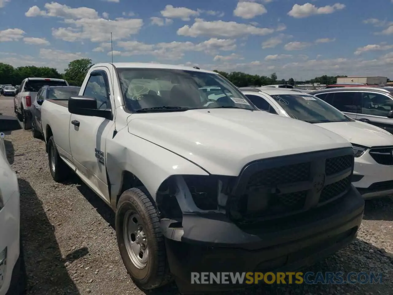 4 Photograph of a damaged car 3C6JR6DG3PG550150 RAM 1500 2023