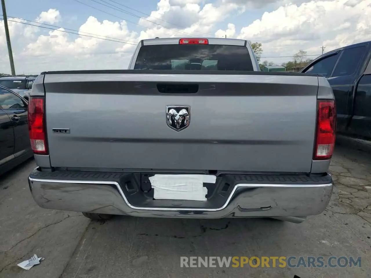 6 Photograph of a damaged car 1C6RR6GG8RS142365 RAM 1500 2024
