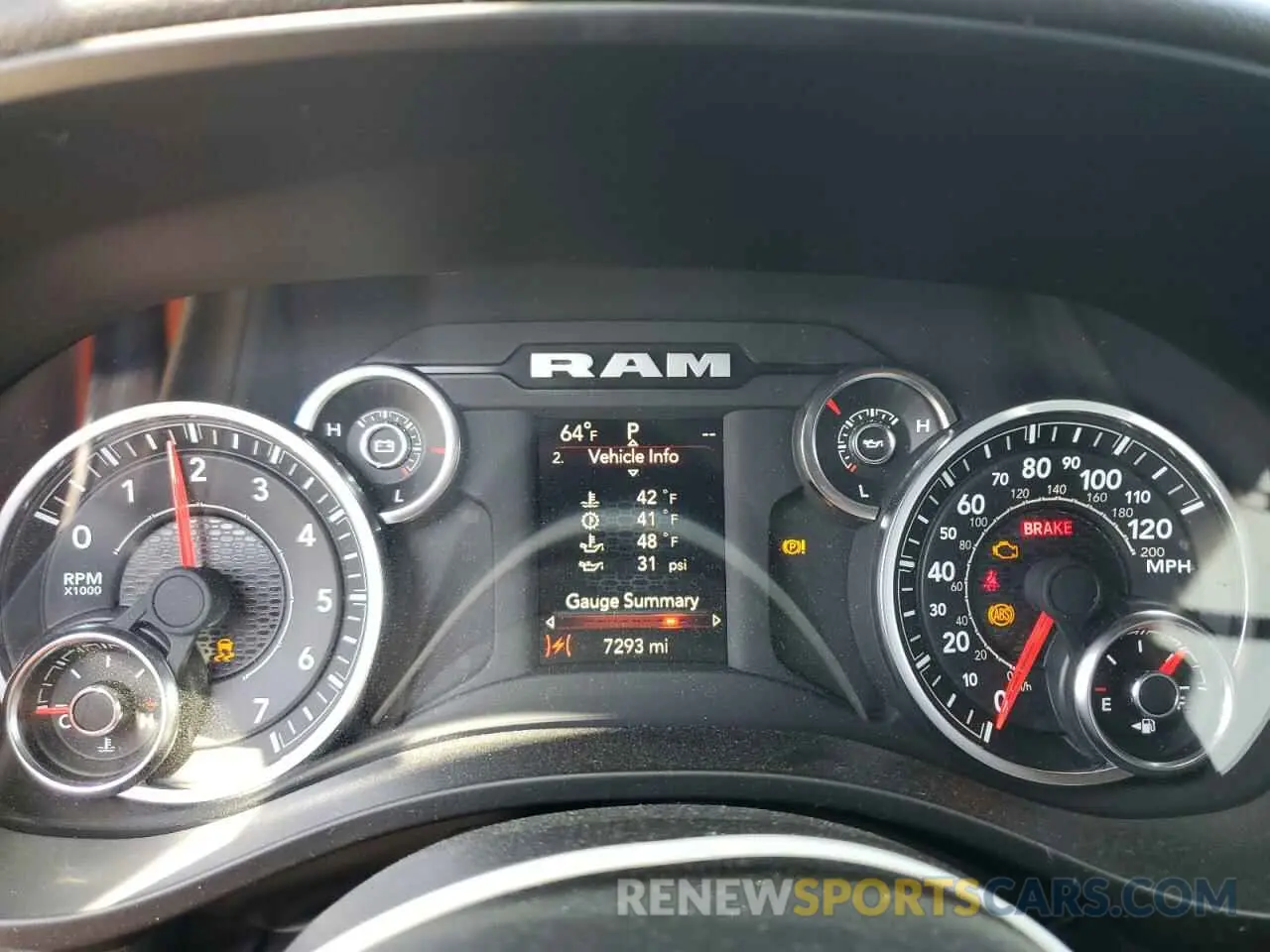 9 Photograph of a damaged car 1C6RREBG1RN157547 RAM 1500 2024