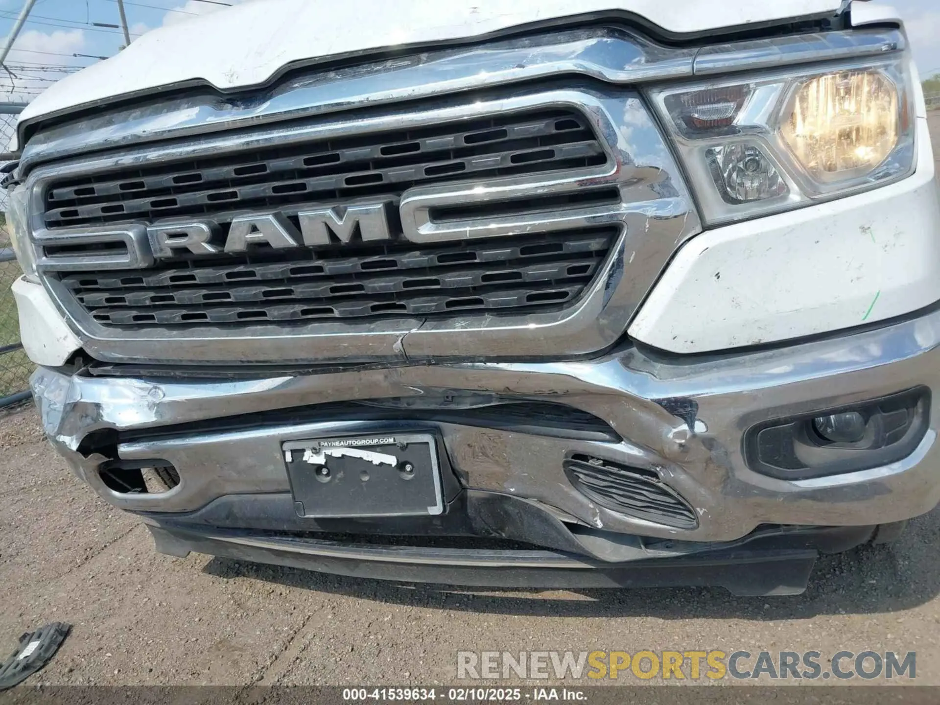 6 Photograph of a damaged car 1C6RREBG8RN122584 RAM 1500 2024