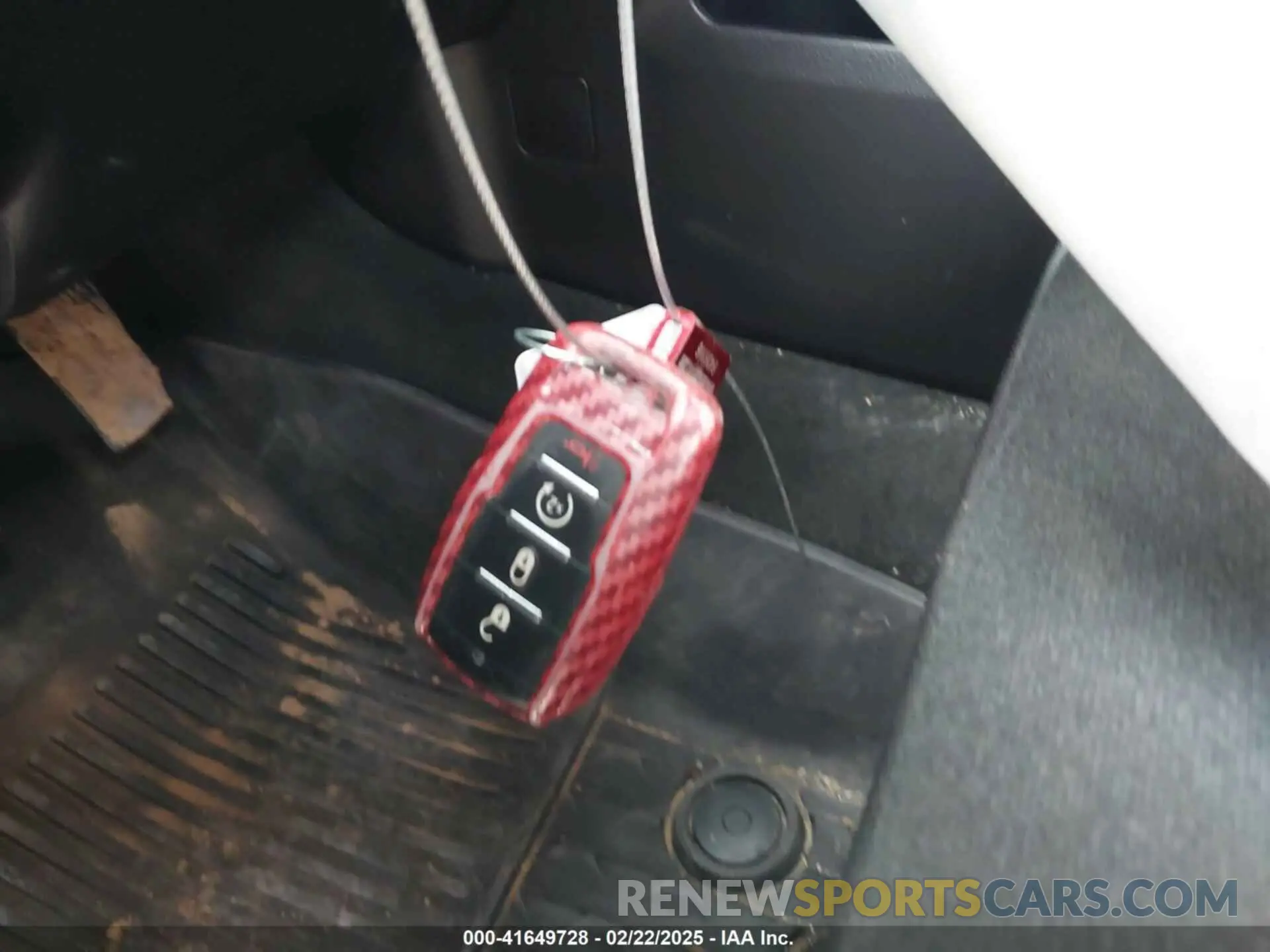11 Photograph of a damaged car 1C6RREFT0RN146109 RAM 1500 2024