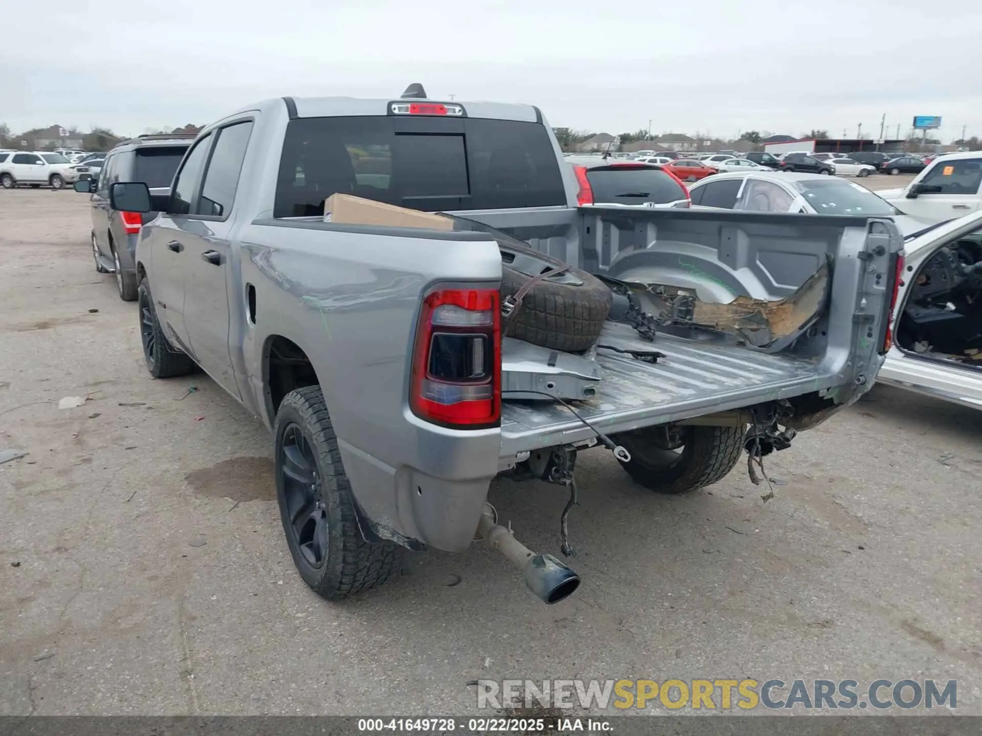 3 Photograph of a damaged car 1C6RREFT0RN146109 RAM 1500 2024