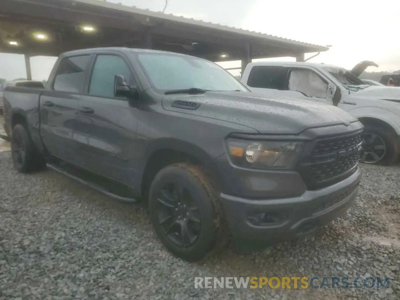 4 Photograph of a damaged car 1C6RREFTXRN151995 RAM 1500 2024