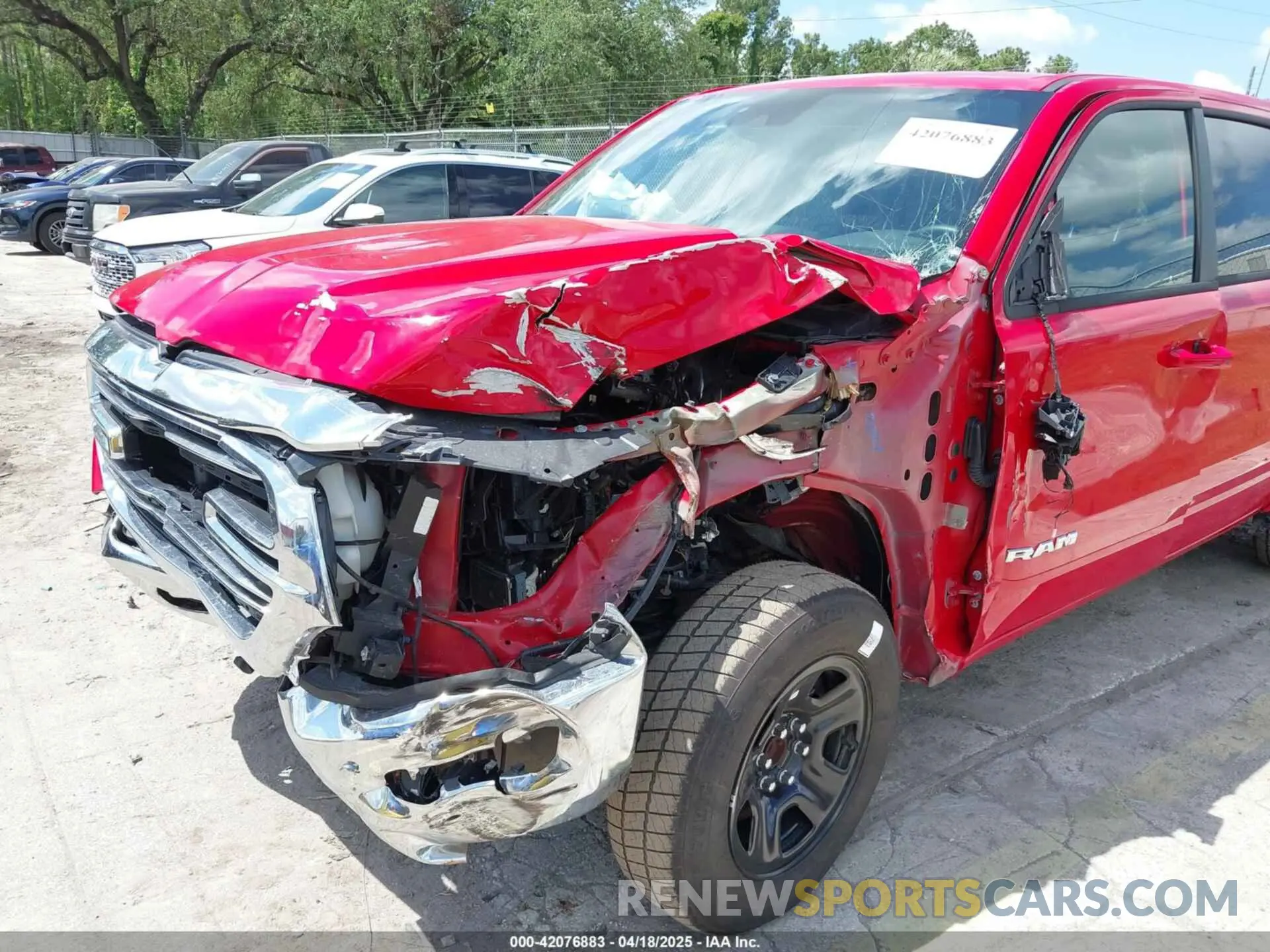 6 Photograph of a damaged car 1C6RREJT3RN219397 RAM 1500 2024