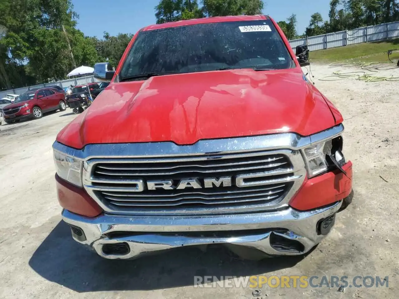 5 Photograph of a damaged car 1C6RREJT5RN219367 RAM 1500 2024