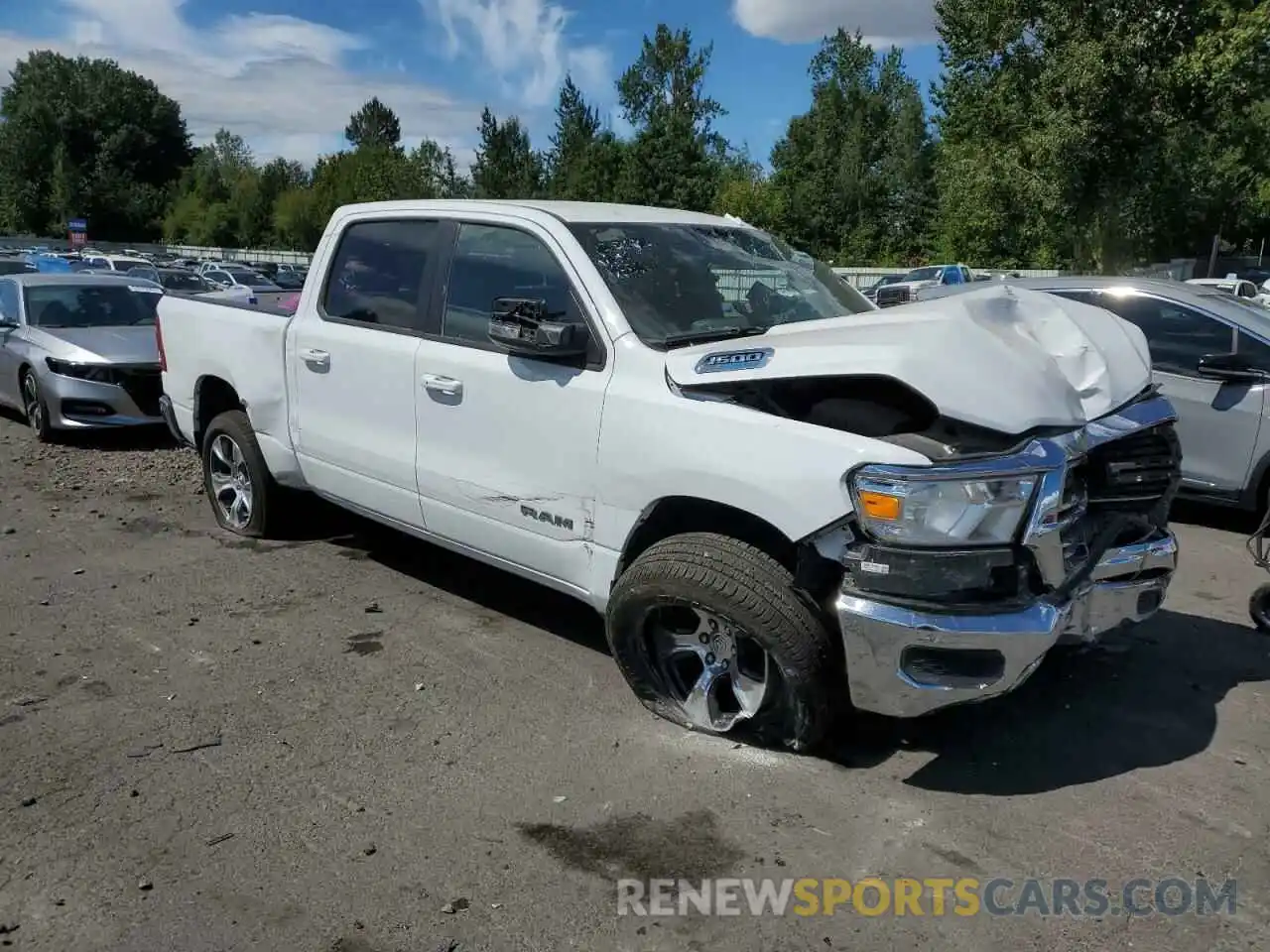 4 Photograph of a damaged car 1C6RREJT7RN205065 RAM 1500 2024