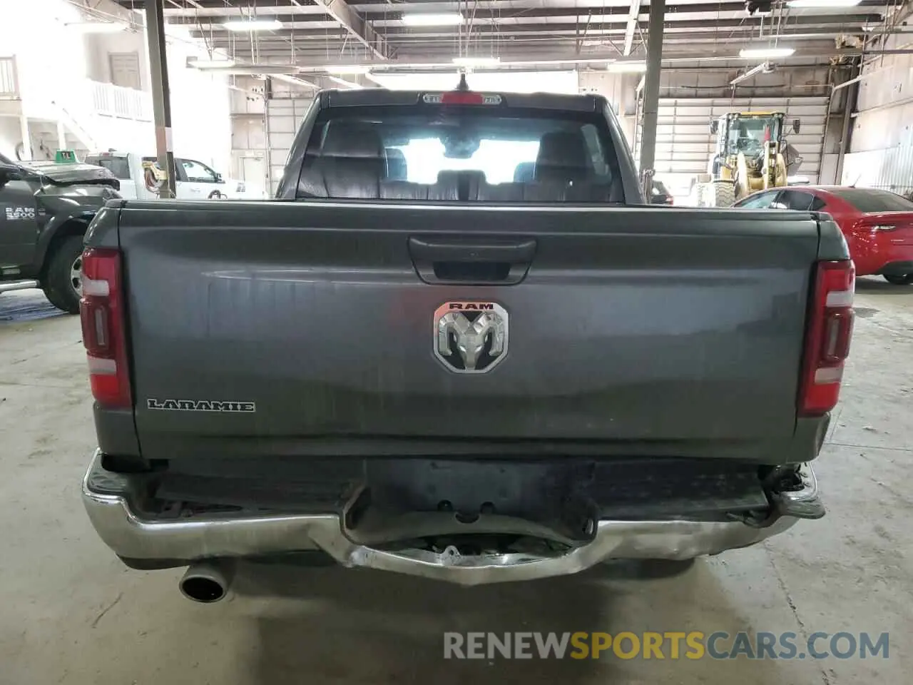 6 Photograph of a damaged car 1C6RREJTXRN220627 RAM 1500 2024