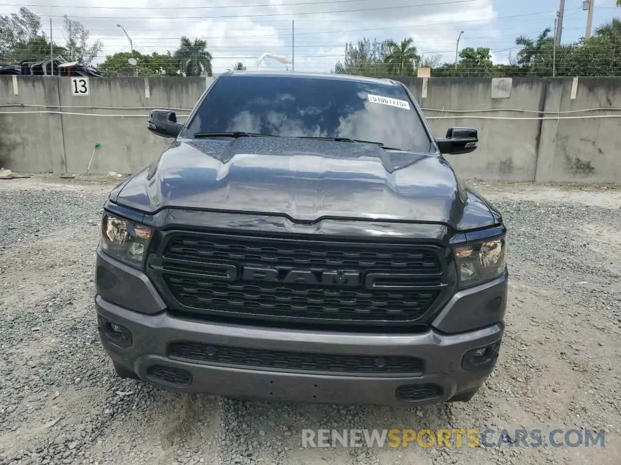 5 Photograph of a damaged car 1C6RREMT5RN100942 RAM 1500 2024