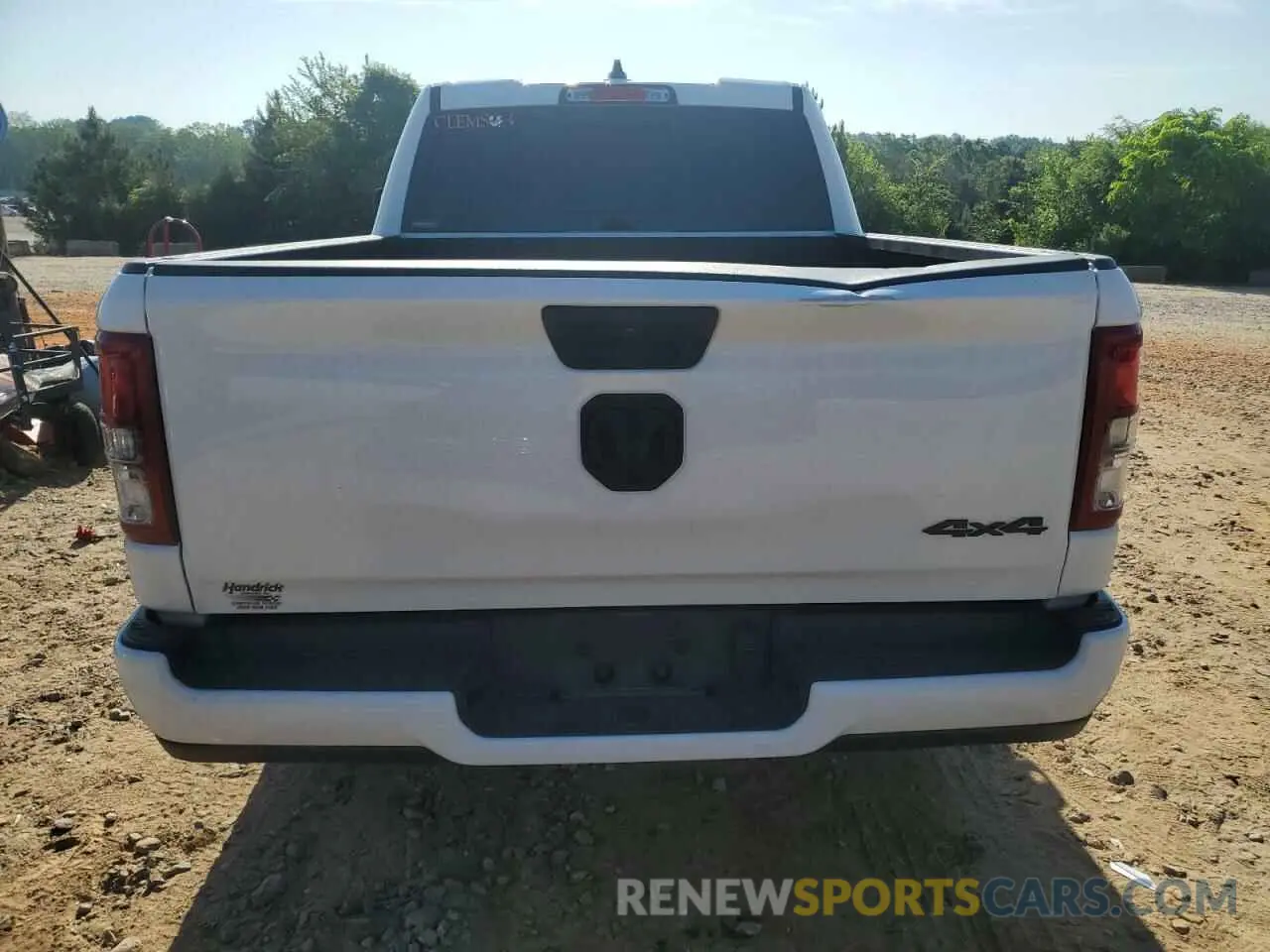 6 Photograph of a damaged car 1C6RRFCG3RN230471 RAM 1500 2024