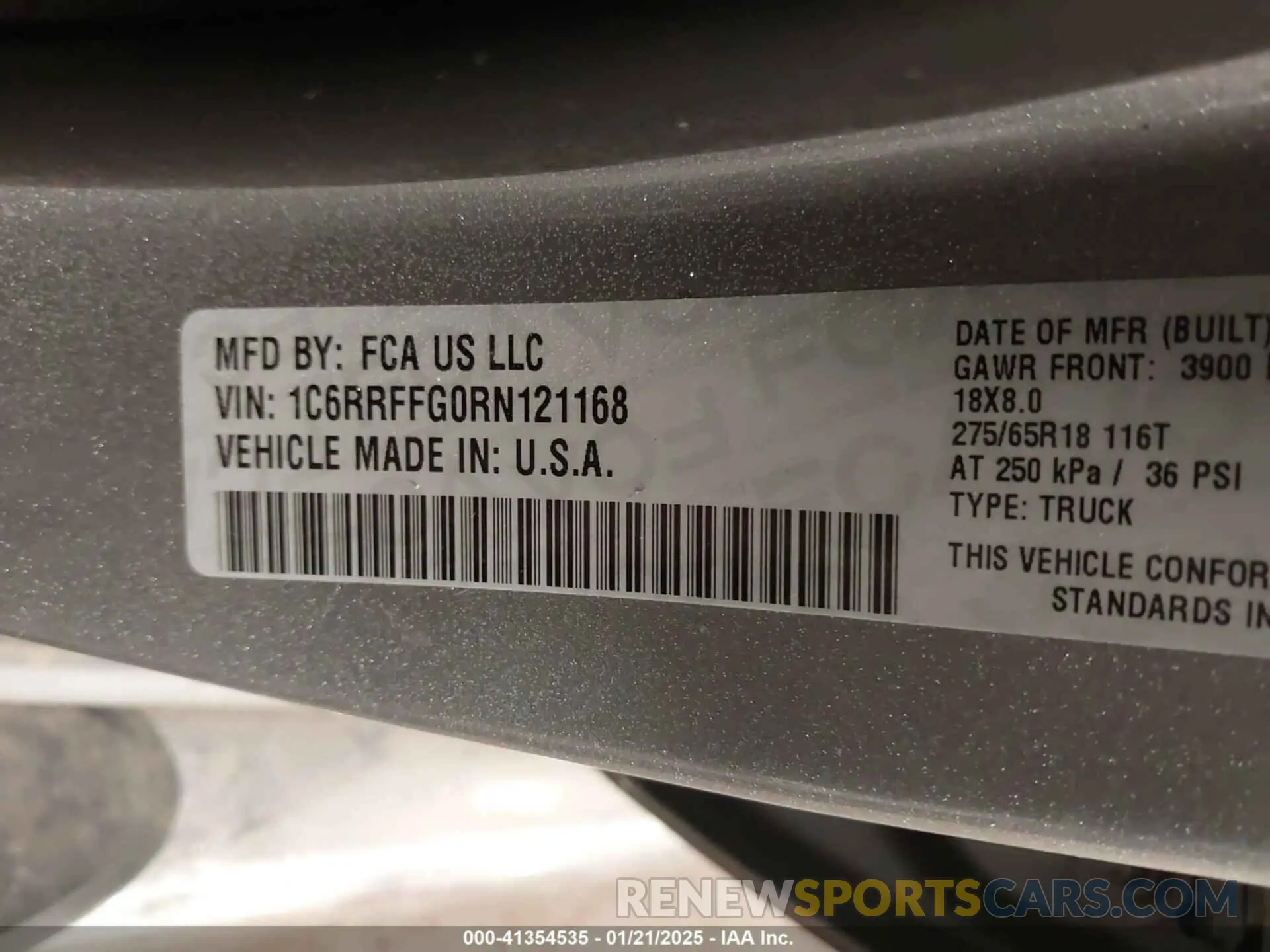 9 Photograph of a damaged car 1C6RRFFG0RN121168 RAM 1500 2024