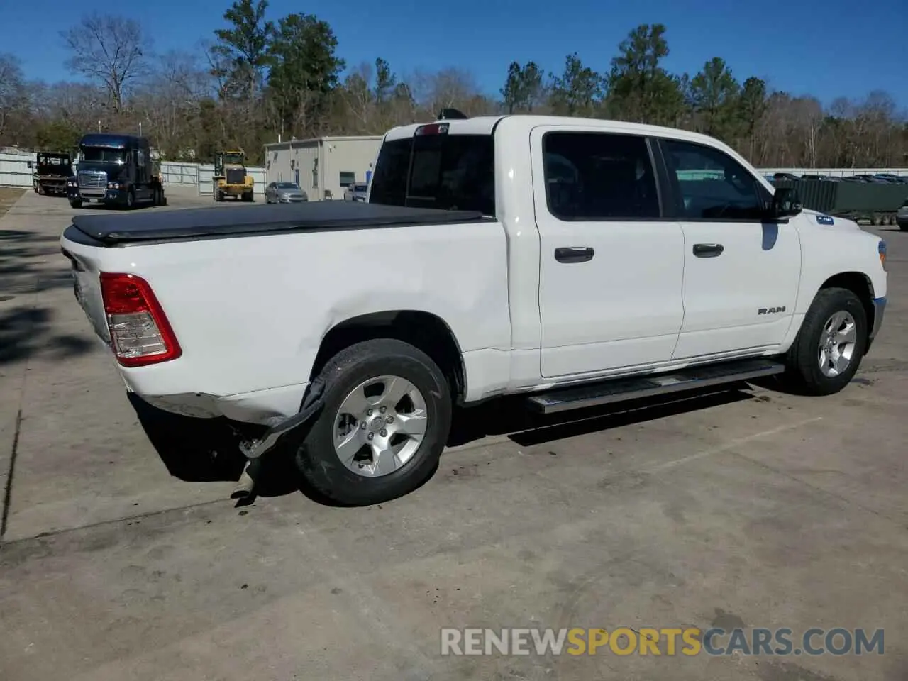 3 Photograph of a damaged car 1C6RRFFG0RN137760 RAM 1500 2024