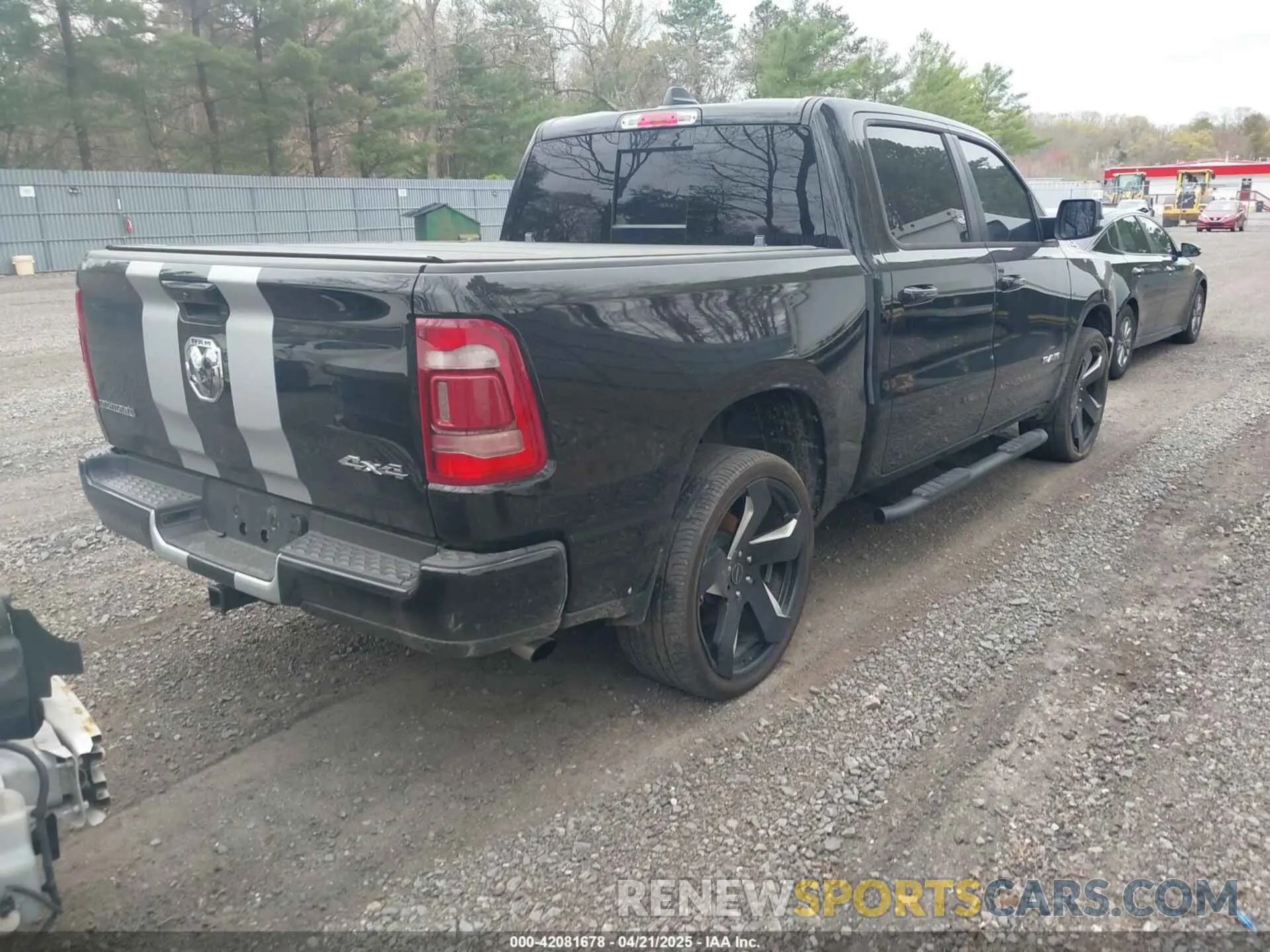 4 Photograph of a damaged car 1C6RRFFG2RN201958 RAM 1500 2024