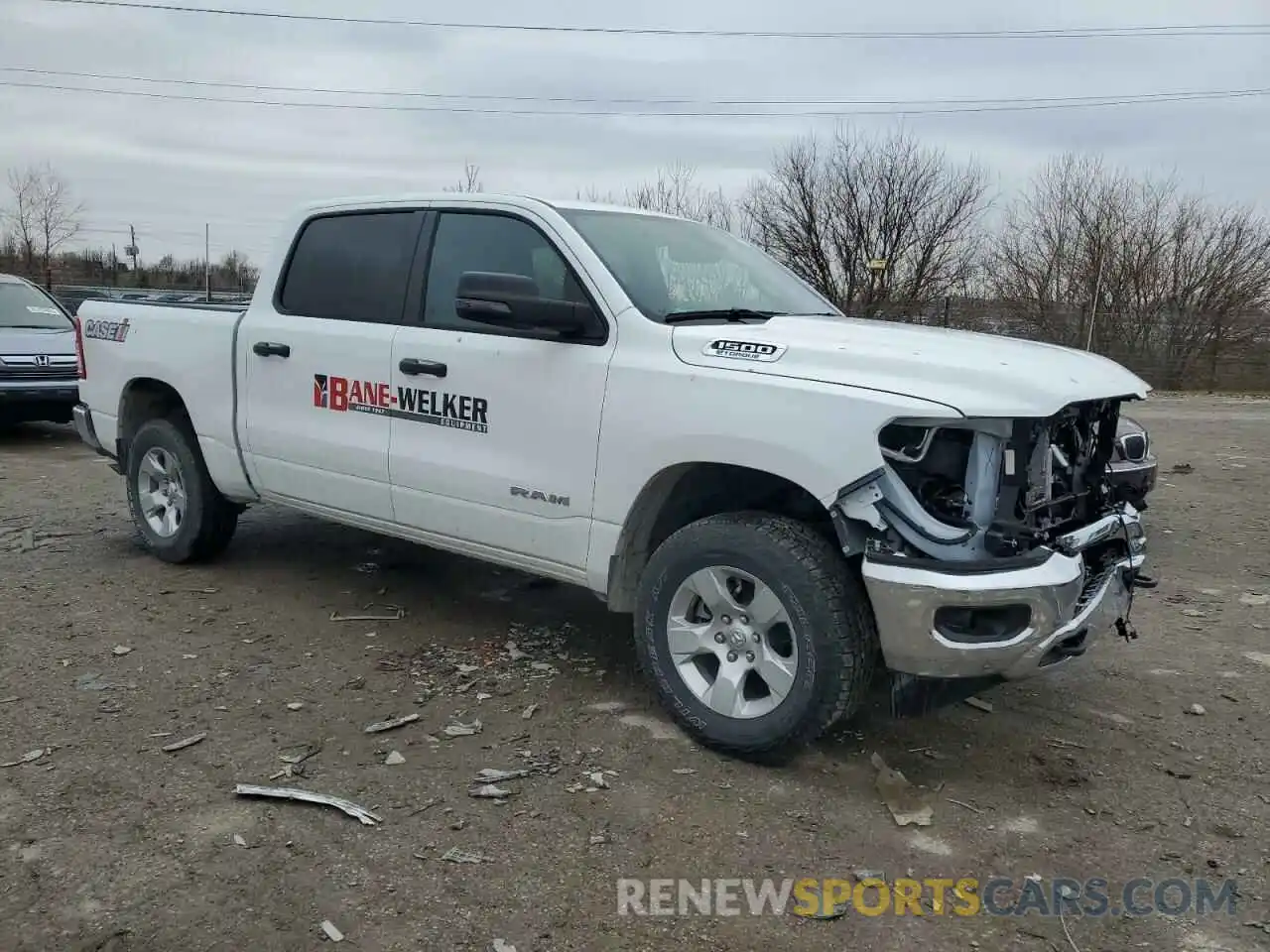 4 Photograph of a damaged car 1C6RRFFG8RN205965 RAM 1500 2024