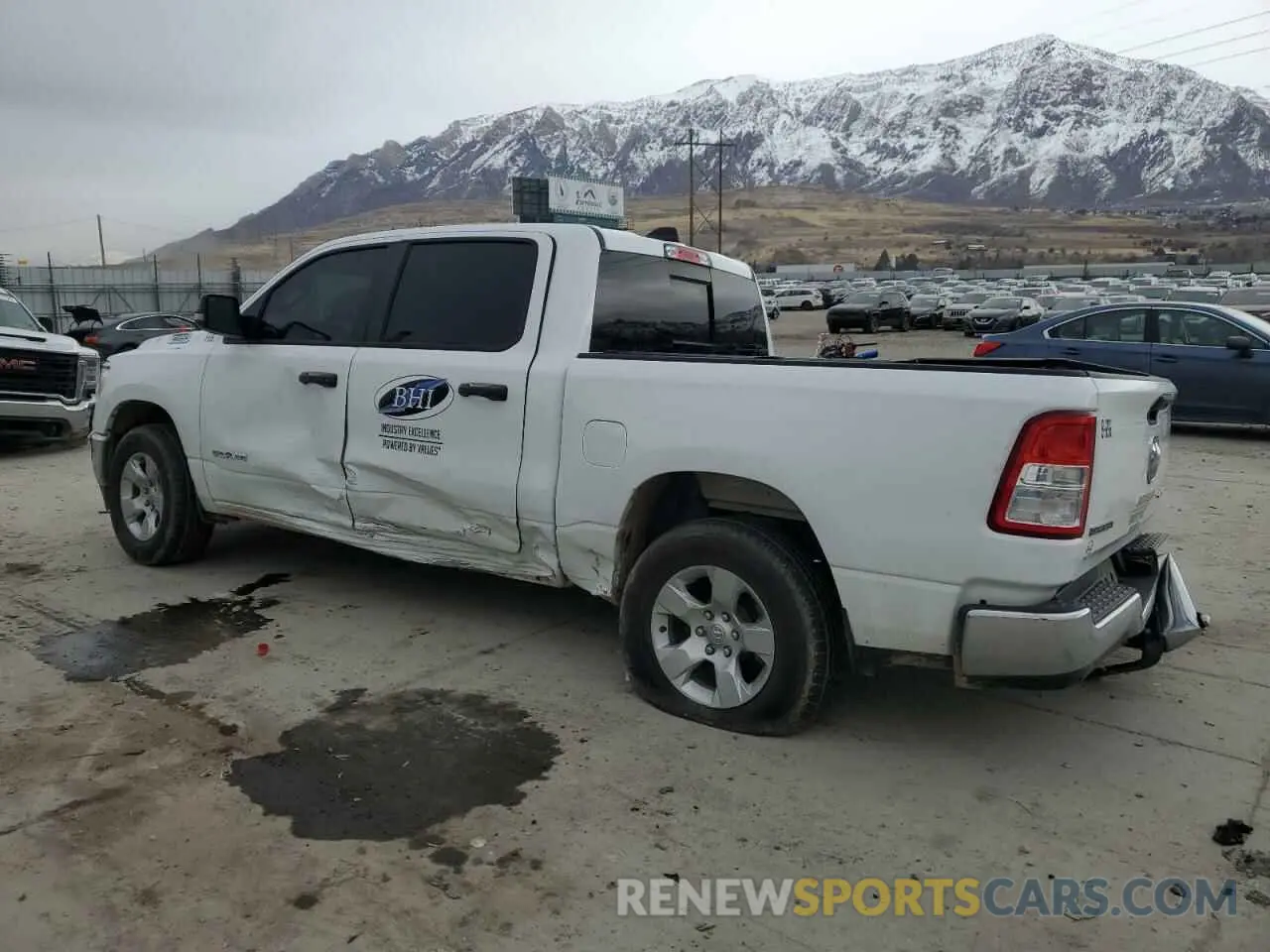 2 Photograph of a damaged car 1C6RRFFGXRN113658 RAM 1500 2024