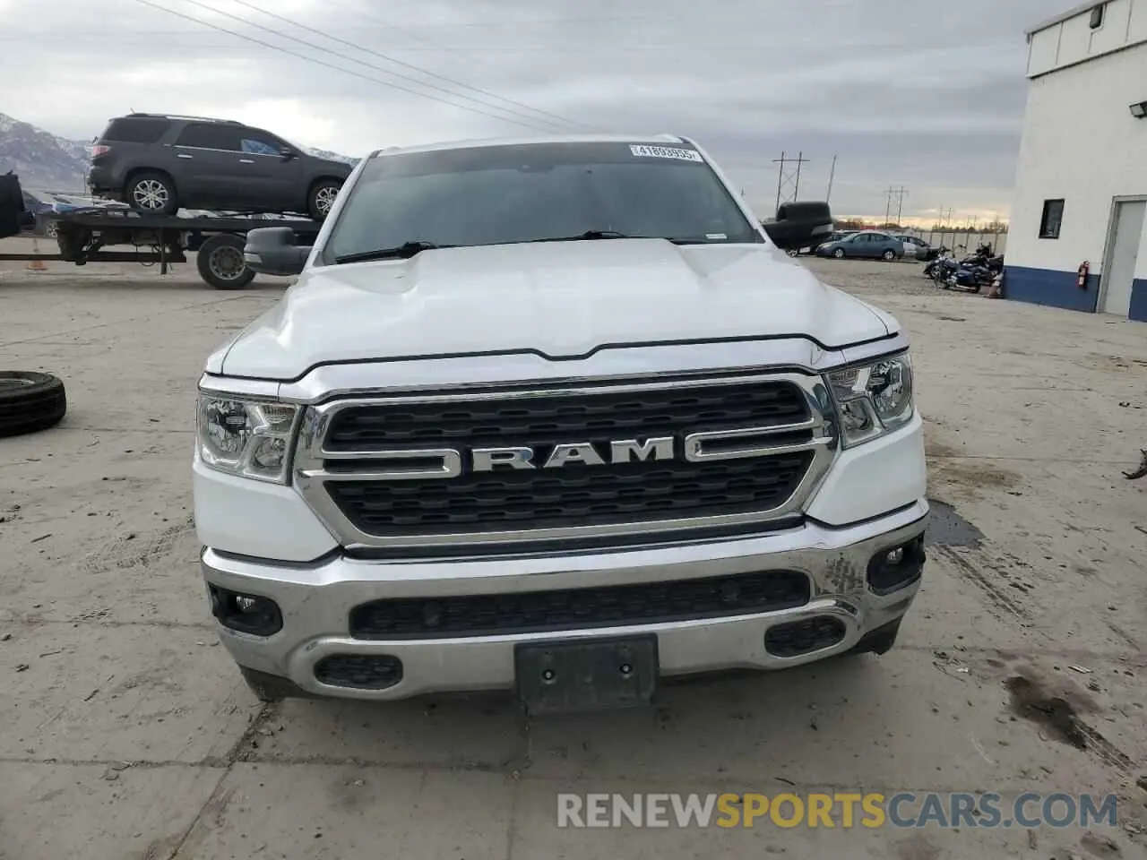 5 Photograph of a damaged car 1C6RRFFGXRN113658 RAM 1500 2024