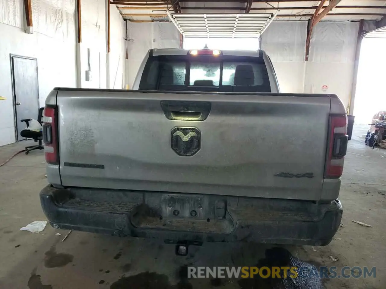 6 Photograph of a damaged car 1C6RRFFGXRN147034 RAM 1500 2024