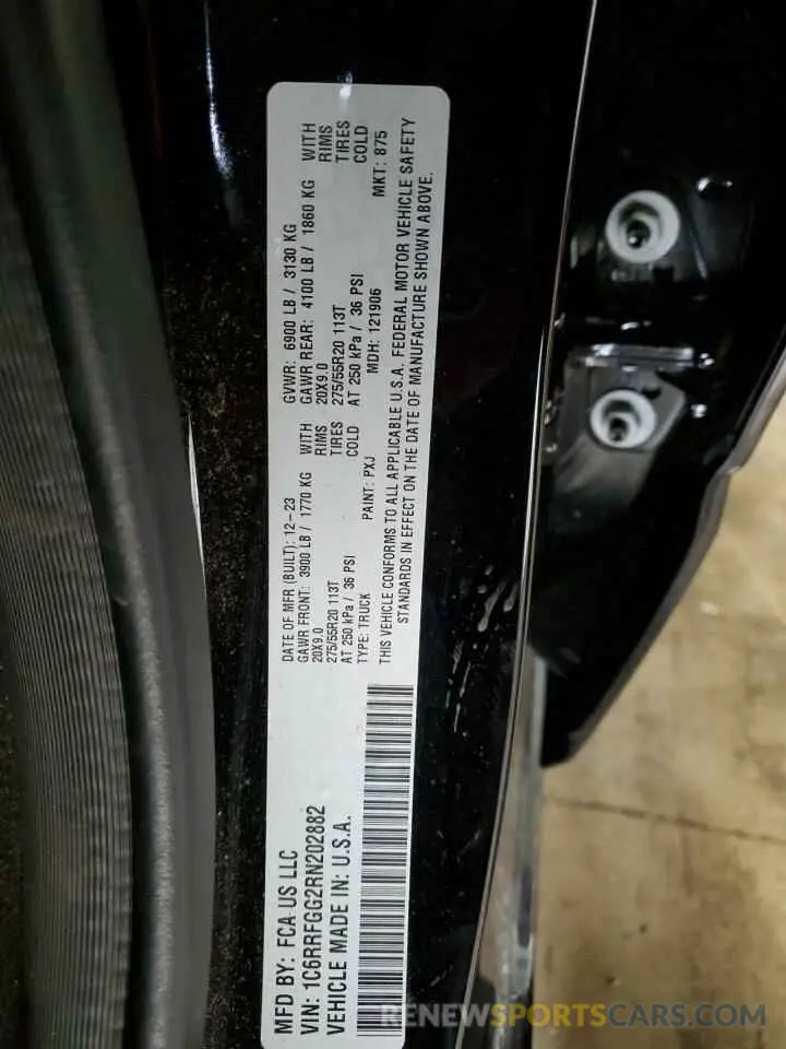 13 Photograph of a damaged car 1C6RRFGG2RN202882 RAM 1500 2024