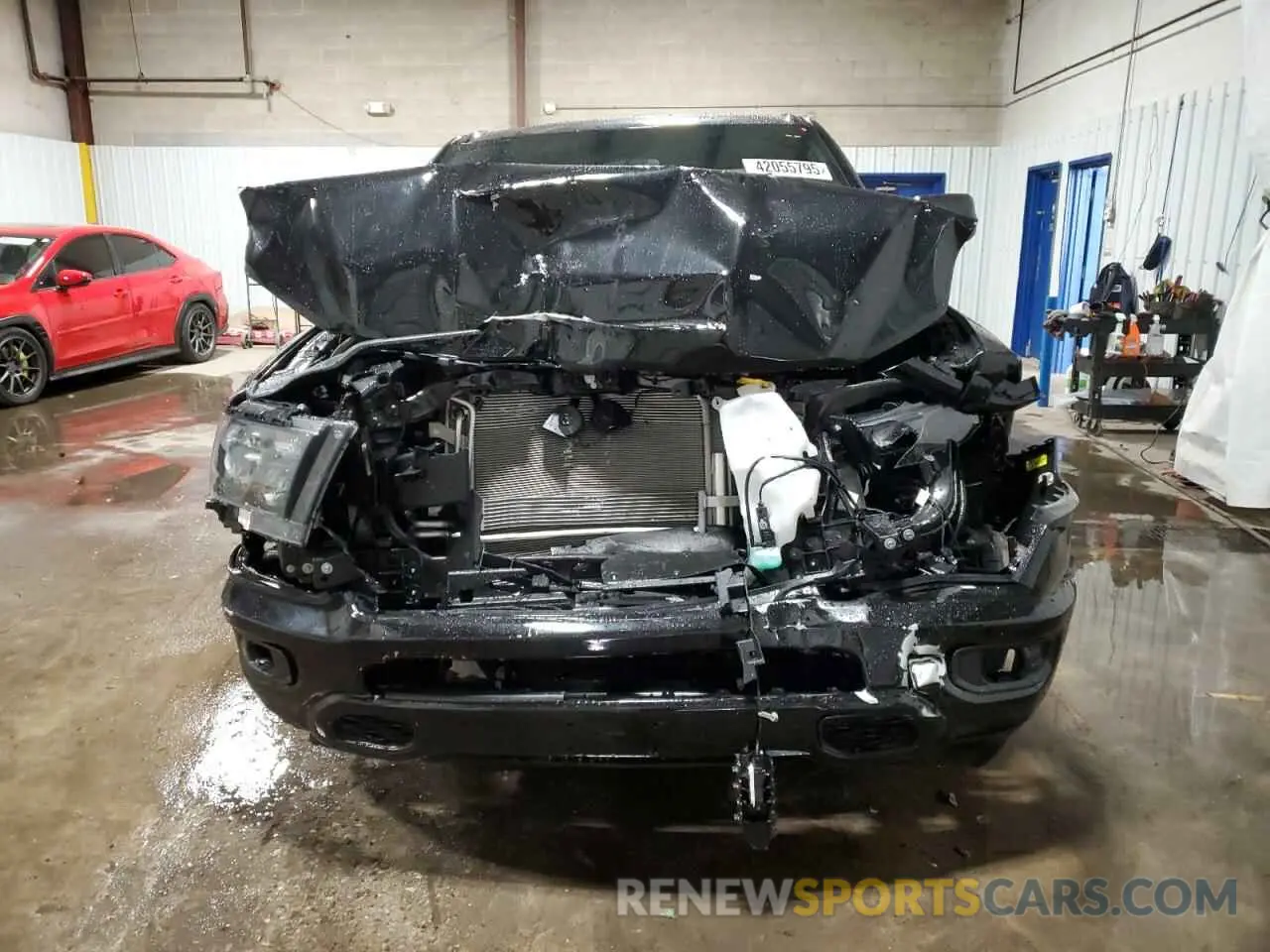 5 Photograph of a damaged car 1C6RRFGG2RN202882 RAM 1500 2024