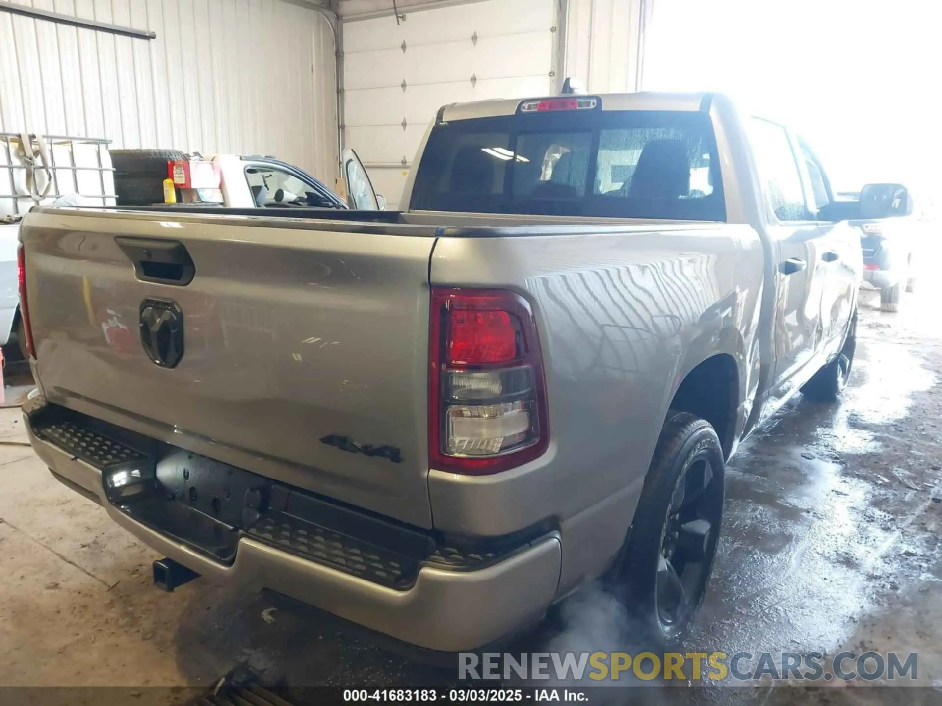 4 Photograph of a damaged car 1C6RRFGG6RN185875 RAM 1500 2024