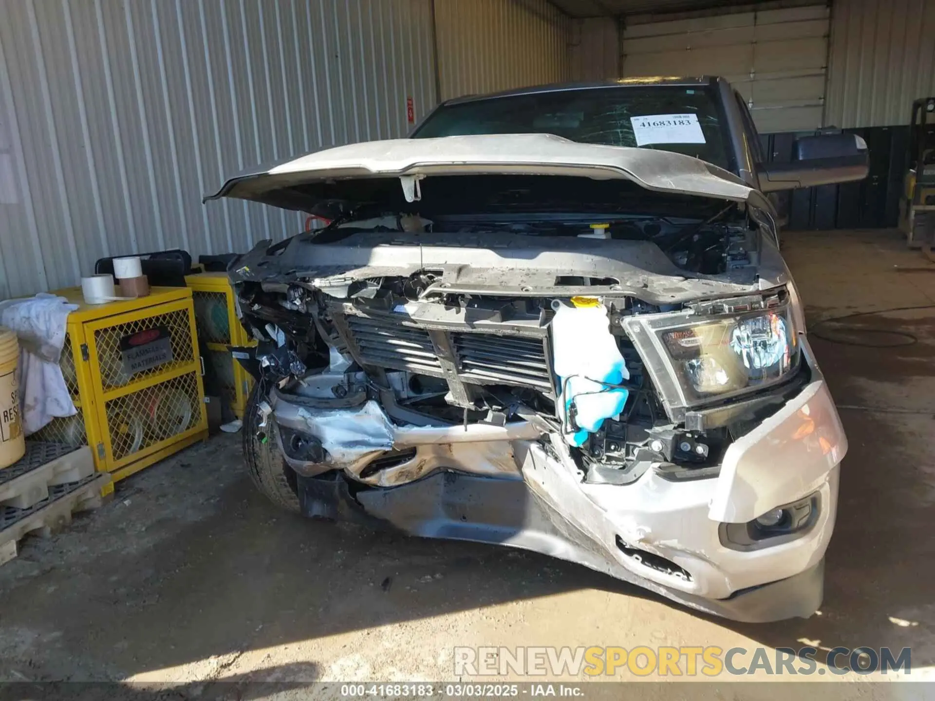 6 Photograph of a damaged car 1C6RRFGG6RN185875 RAM 1500 2024