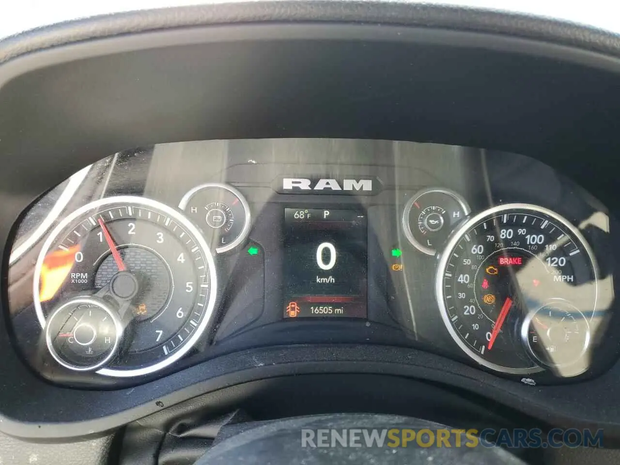 9 Photograph of a damaged car 1C6RRFGGXRN143662 RAM 1500 2024