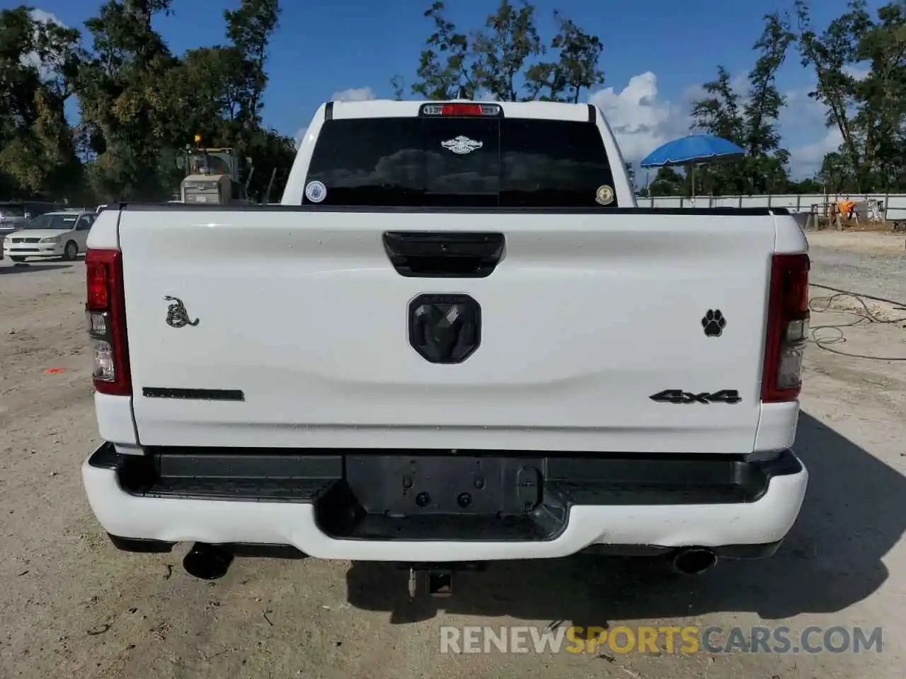 6 Photograph of a damaged car 1C6SRFFT0RN129236 RAM 1500 2024