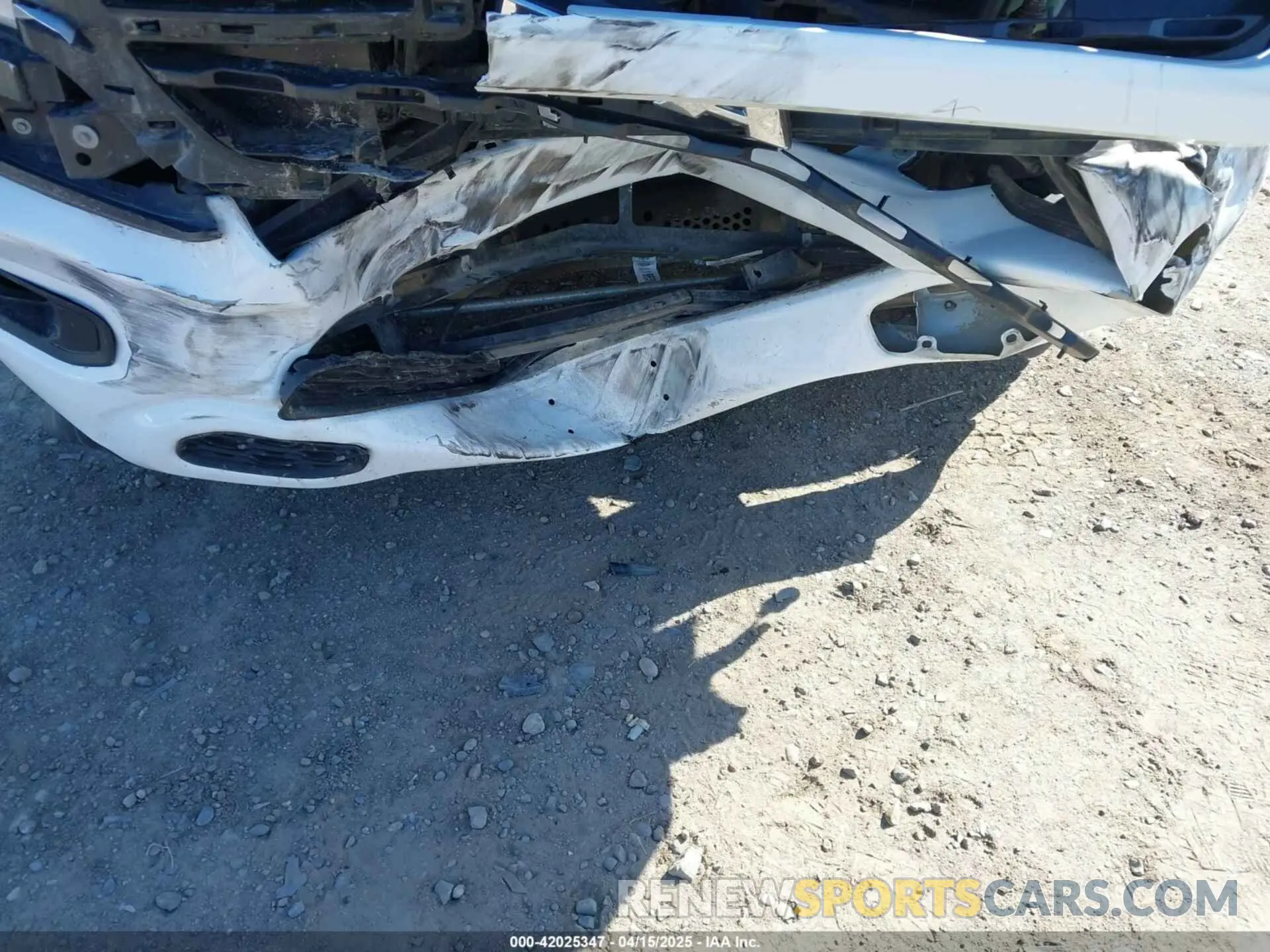 17 Photograph of a damaged car 1C6SRFFT2RN119324 RAM 1500 2024