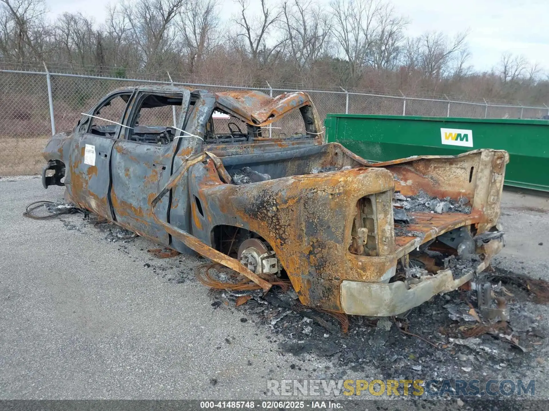 3 Photograph of a damaged car 1C6SRFFT3RN232330 RAM 1500 2024