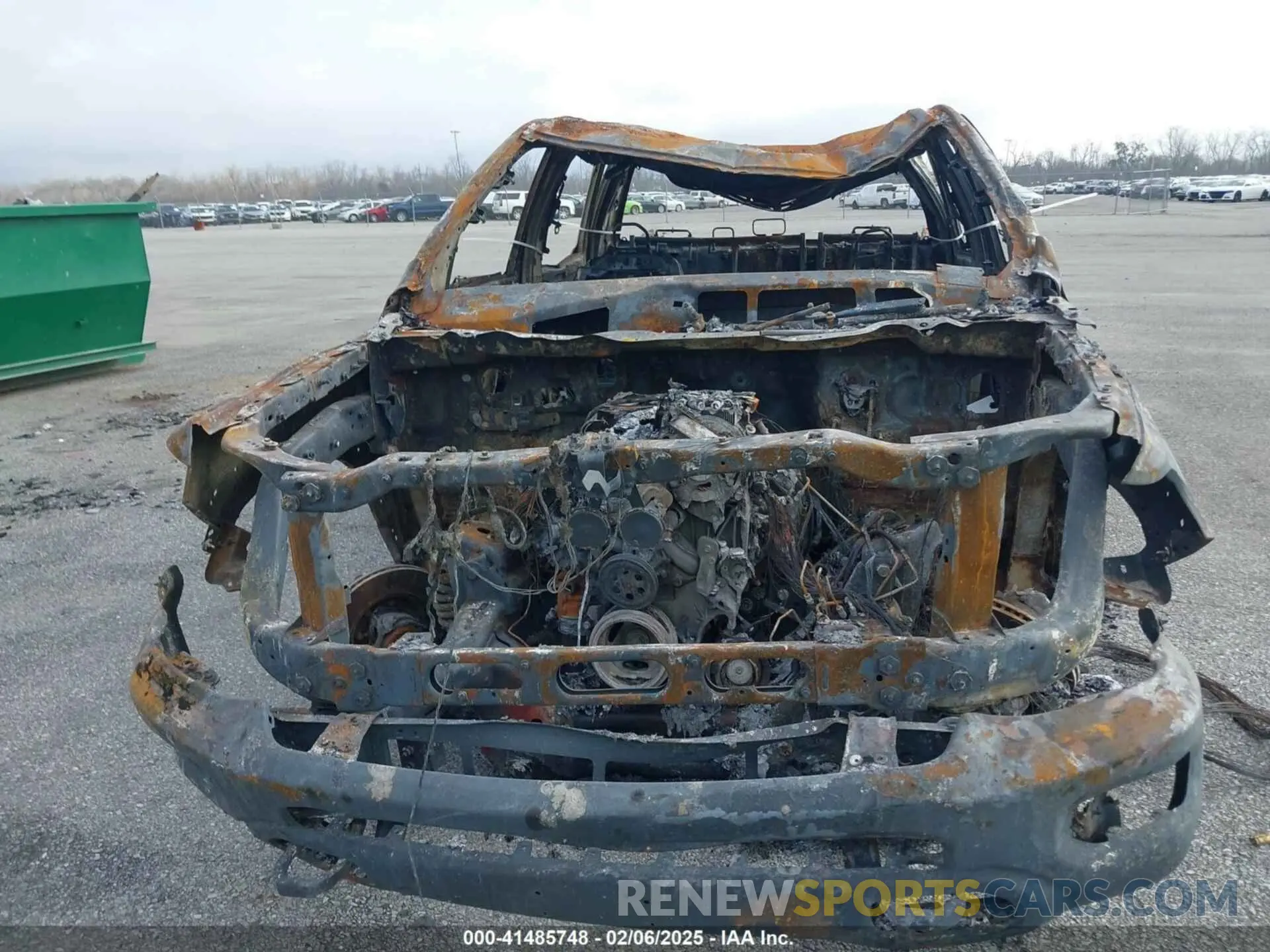 6 Photograph of a damaged car 1C6SRFFT3RN232330 RAM 1500 2024