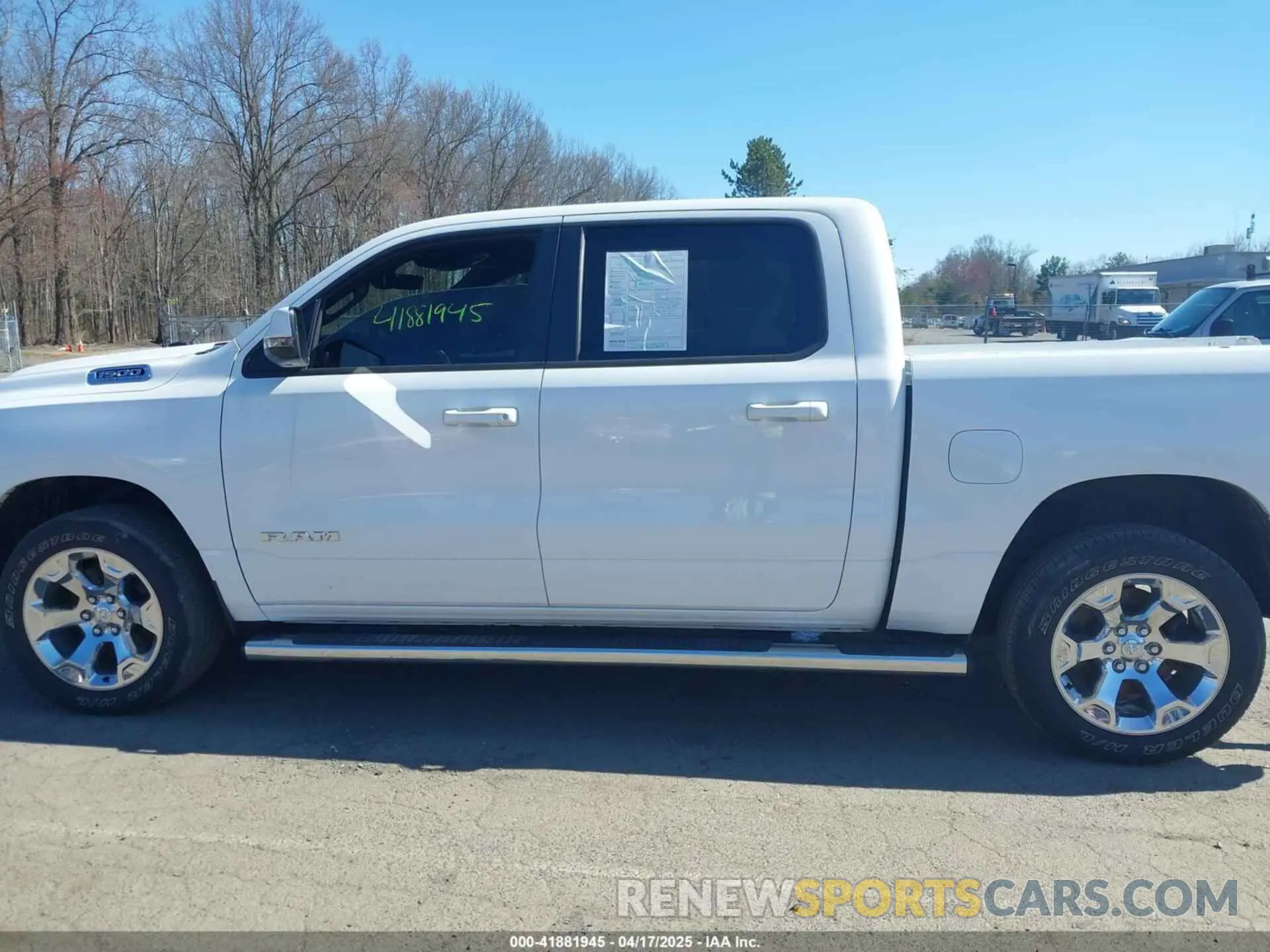 15 Photograph of a damaged car 1C6SRFFT8RN107517 RAM 1500 2024
