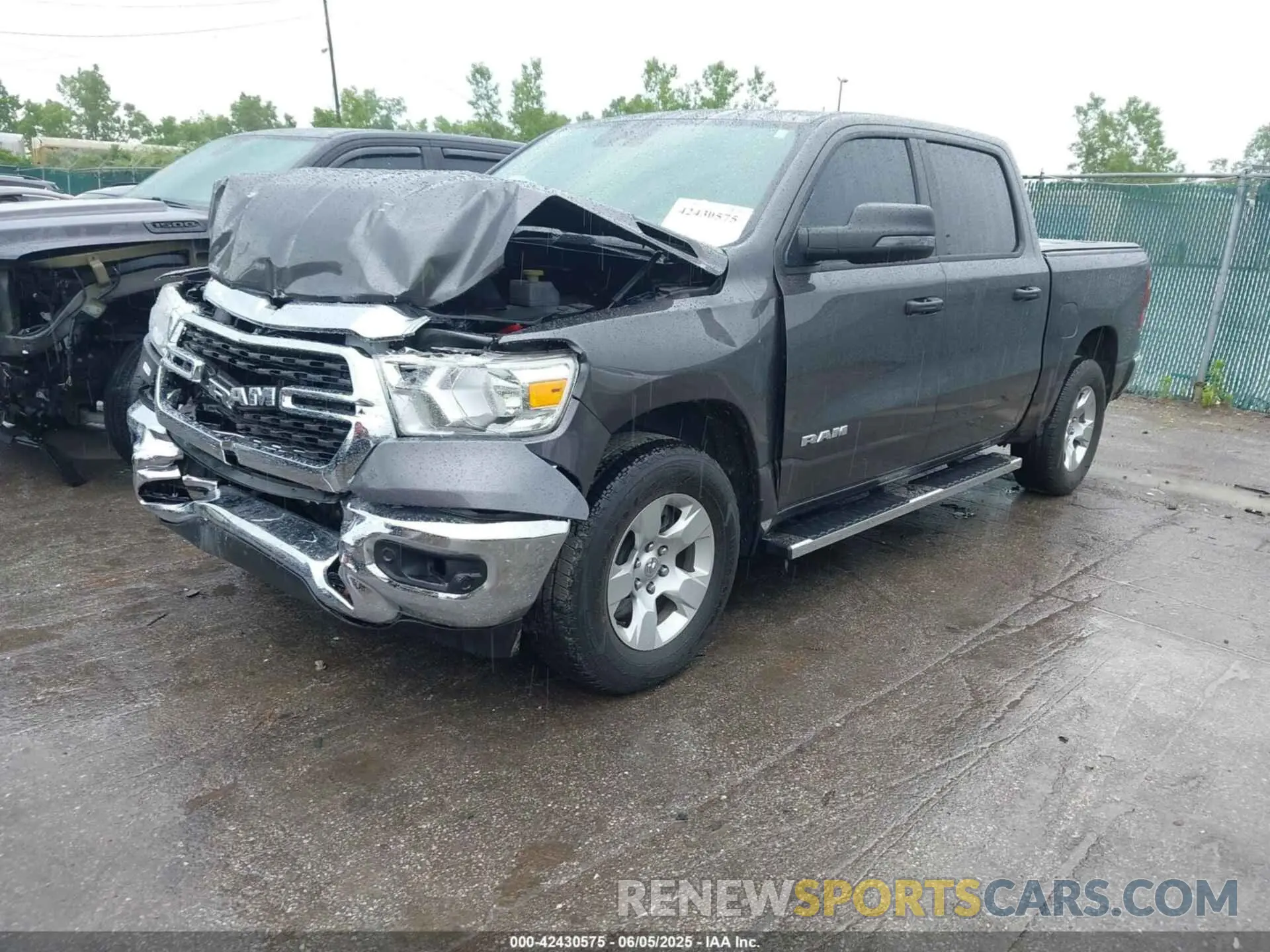 2 Photograph of a damaged car 1C6SRFFT8RN165305 RAM 1500 2024