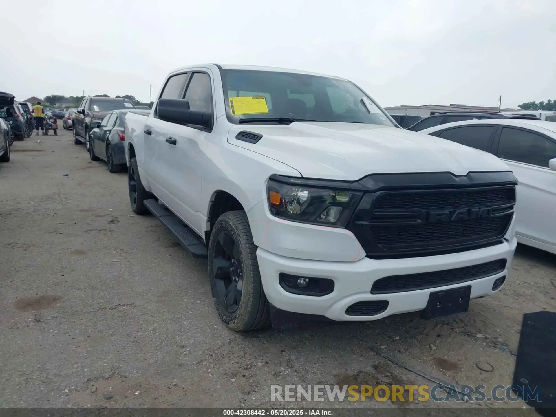 1 Photograph of a damaged car 1C6SRFGT2RN145307 RAM 1500 2024