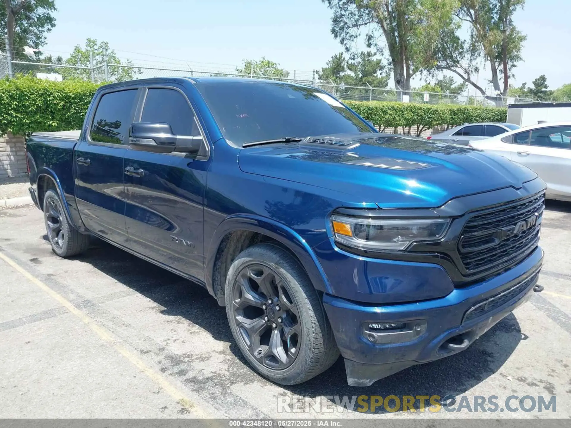 1 Photograph of a damaged car 1C6SRFHT0RN162816 RAM 1500 2024