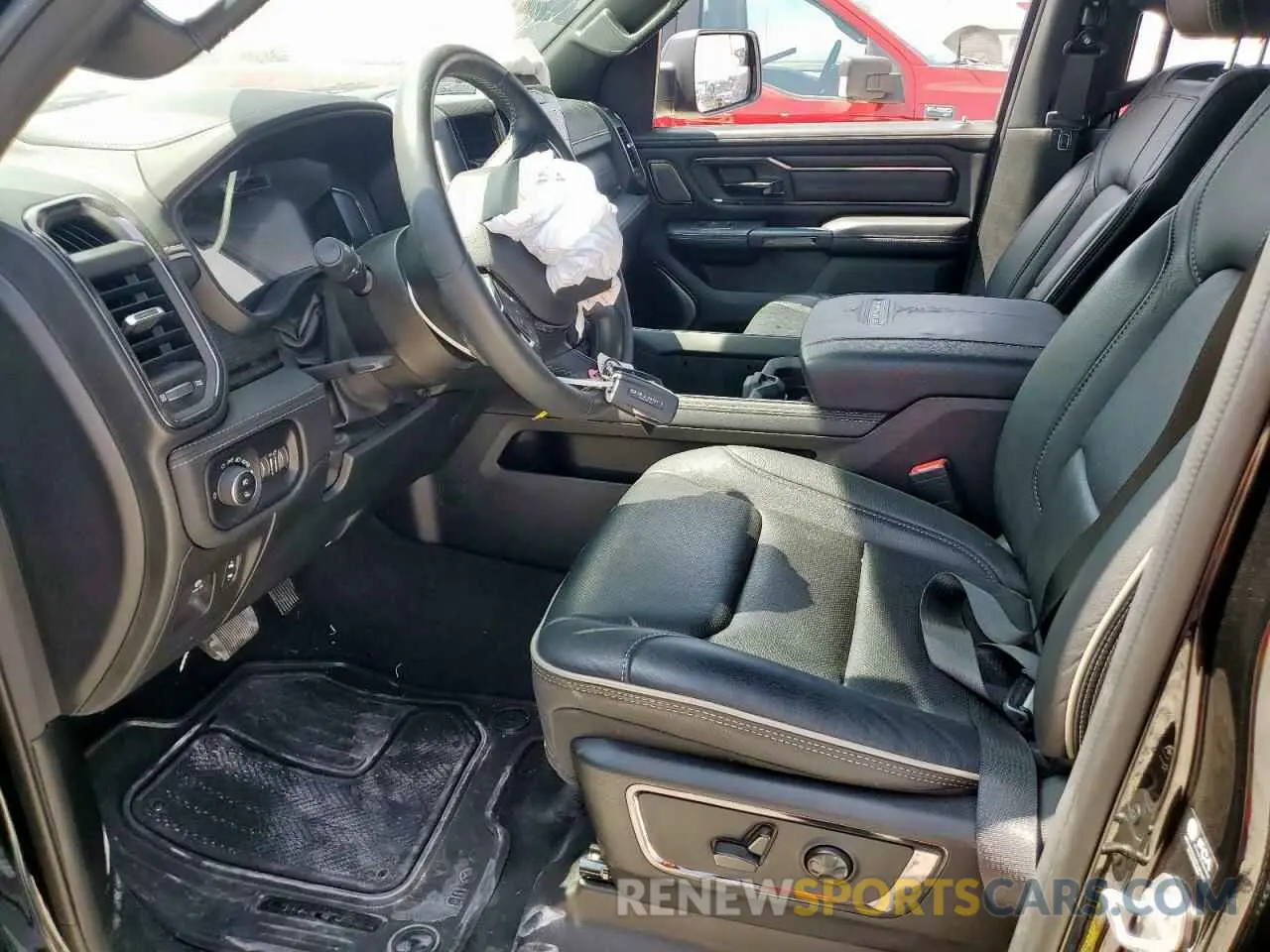 7 Photograph of a damaged car 1C6SRFHT1RN121823 RAM 1500 2024