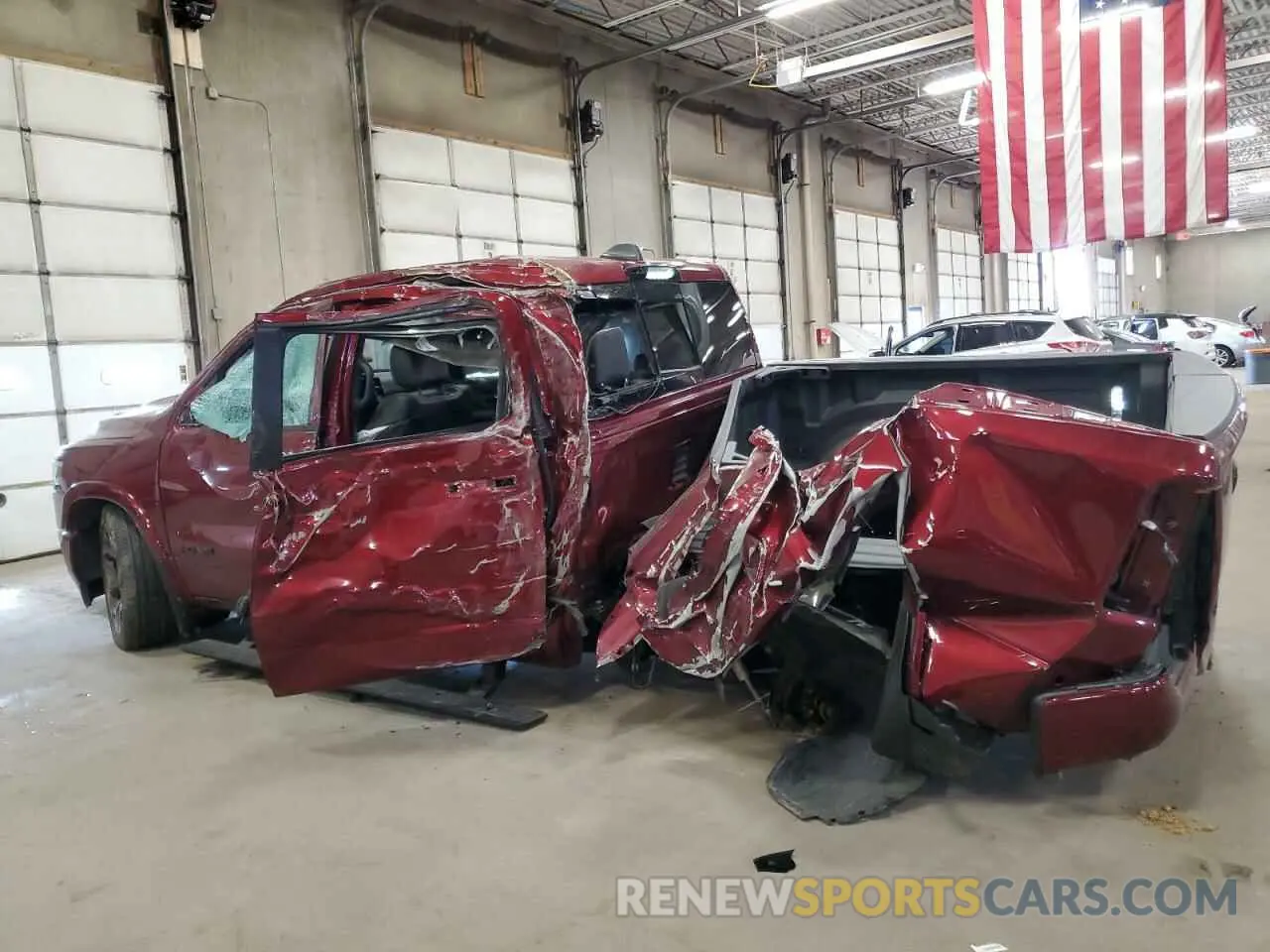 2 Photograph of a damaged car 1C6SRFHT8RN212118 RAM 1500 2024
