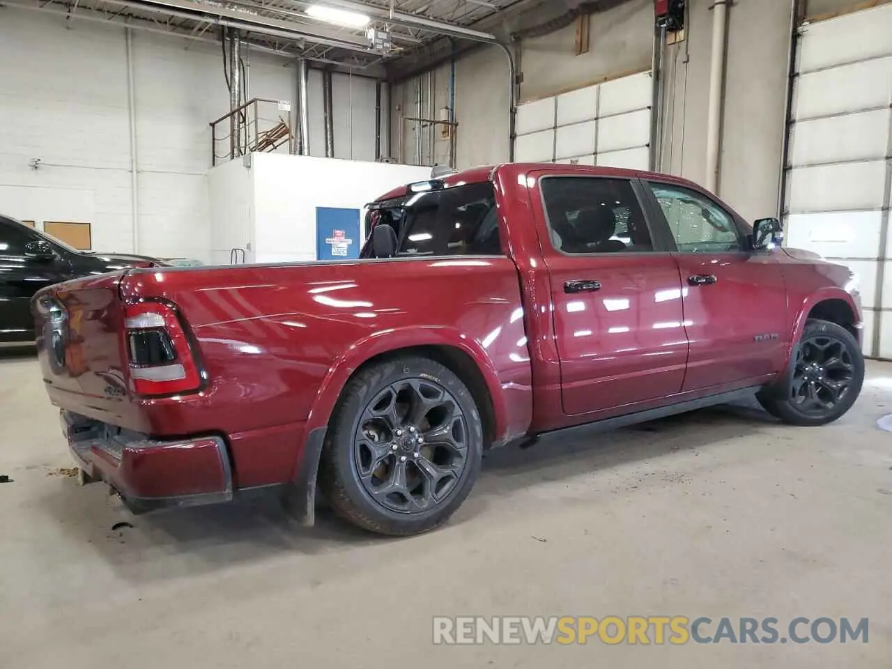 3 Photograph of a damaged car 1C6SRFHT8RN212118 RAM 1500 2024