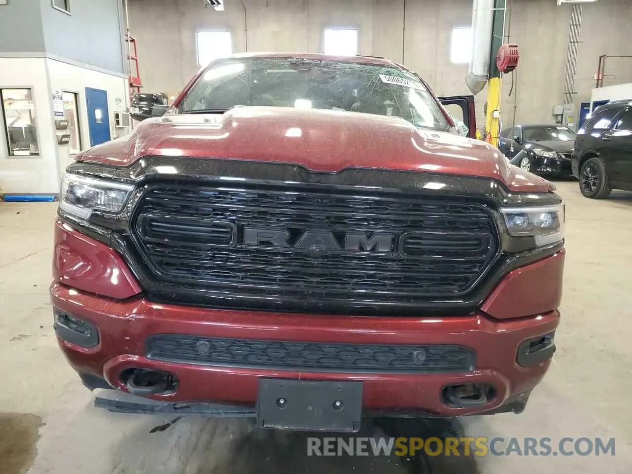 5 Photograph of a damaged car 1C6SRFHT8RN212118 RAM 1500 2024